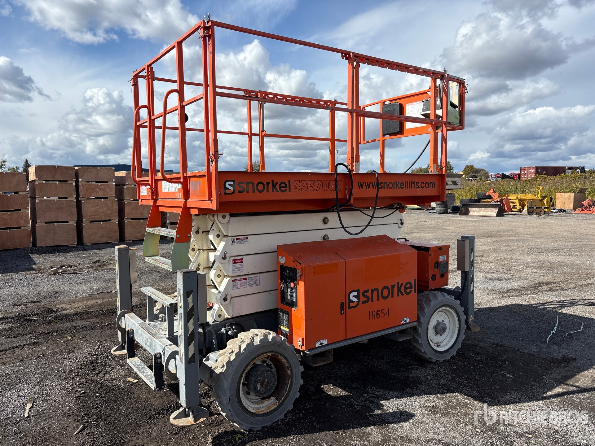 2018 Snorkel S3370BE