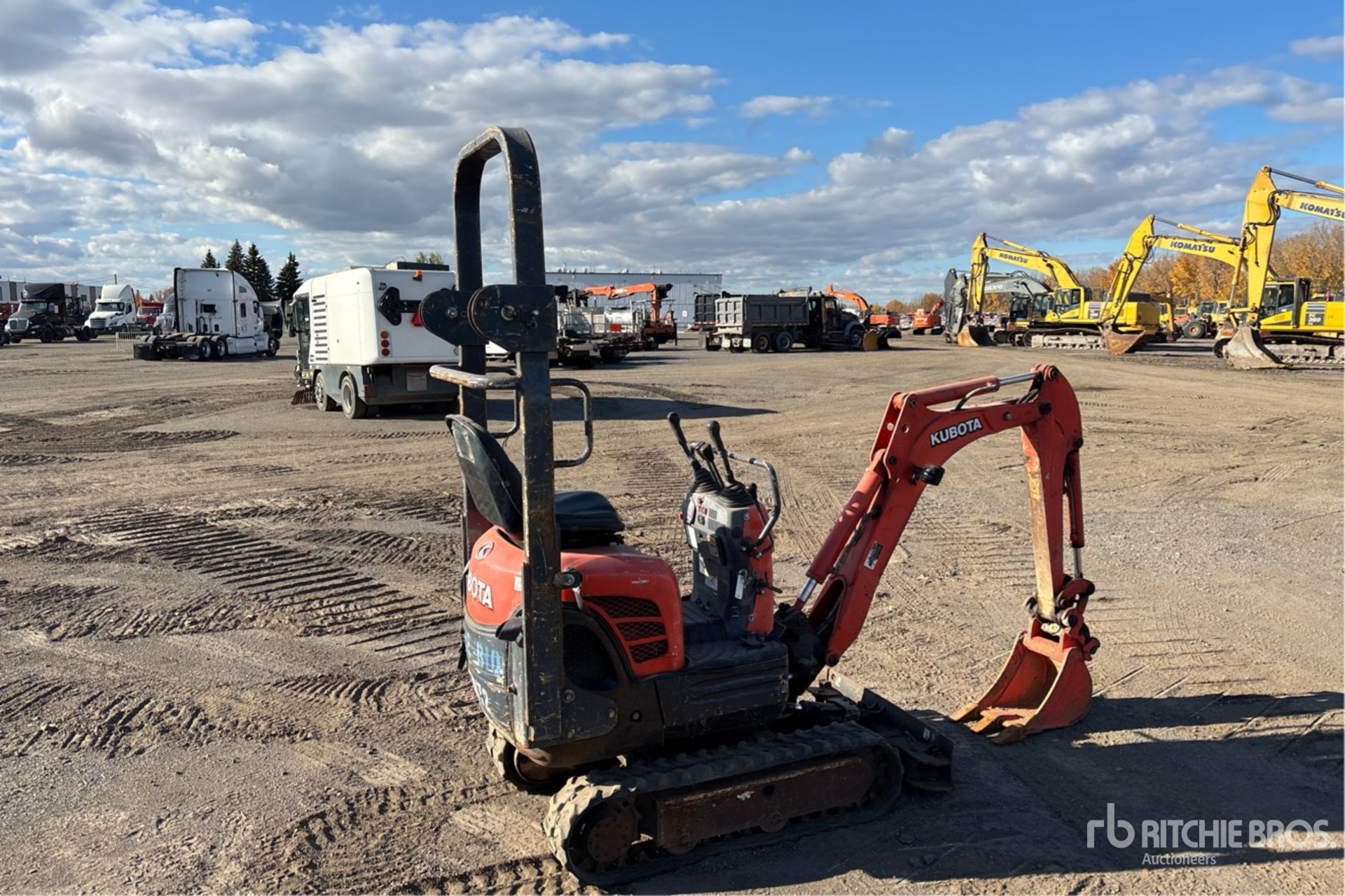 2019 Kubota K008-3