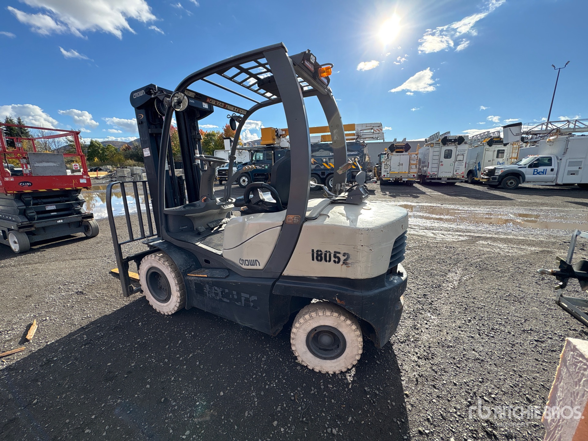 2014 Crown C51050-50