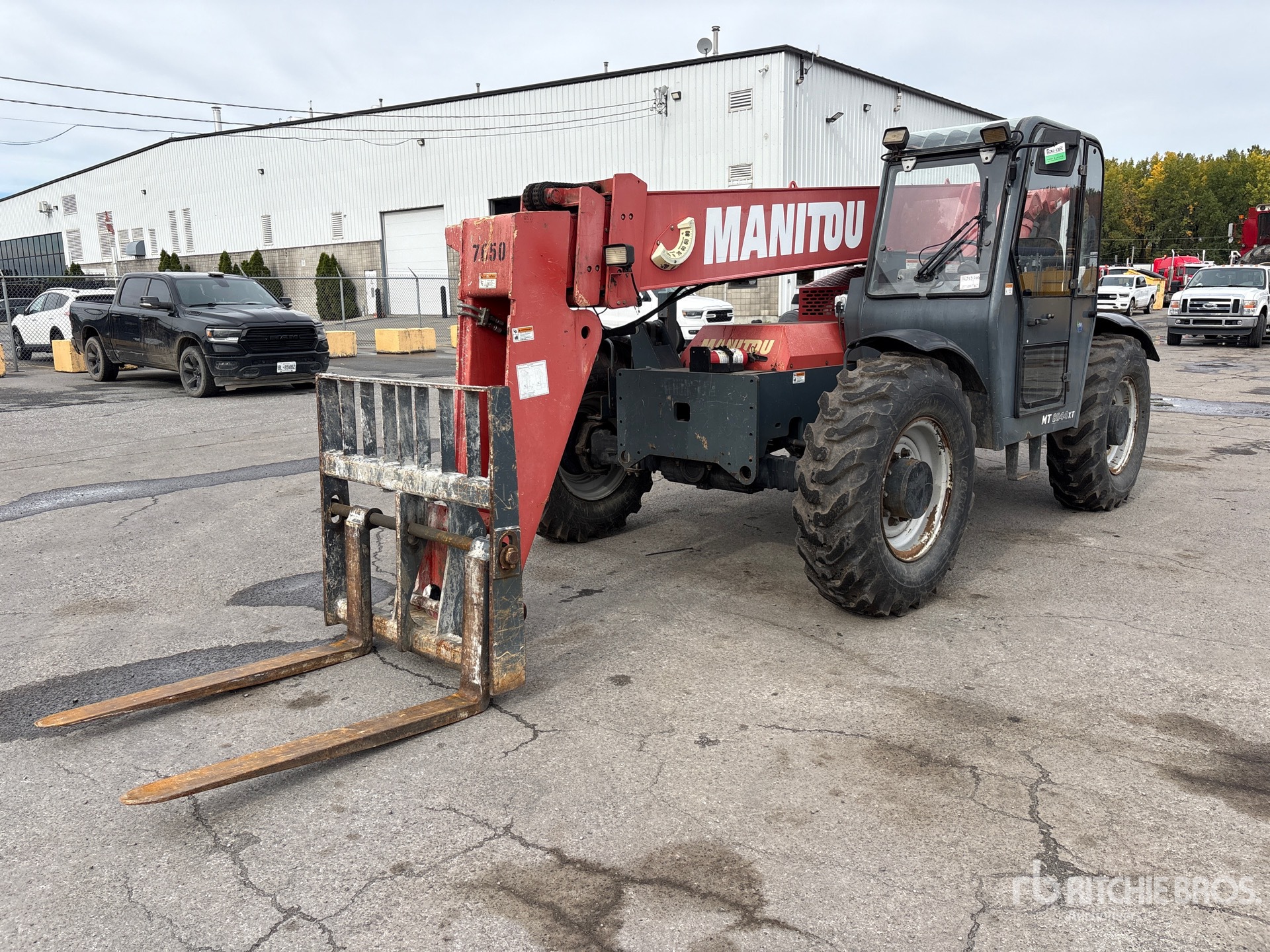 Photo of 2015 Manitou MT8044