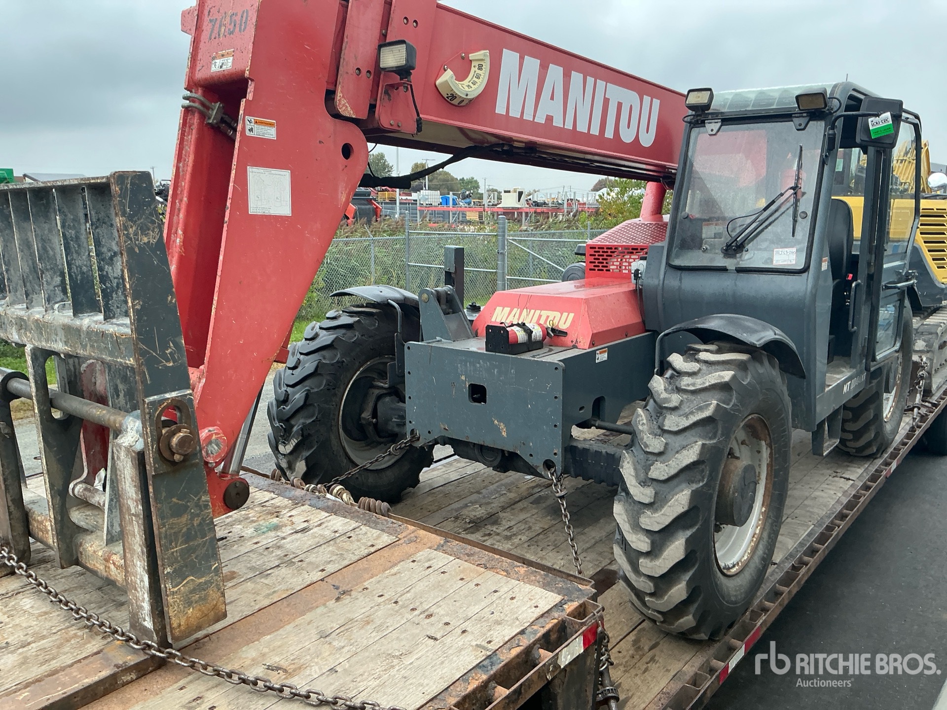 2015 Manitou MT8044