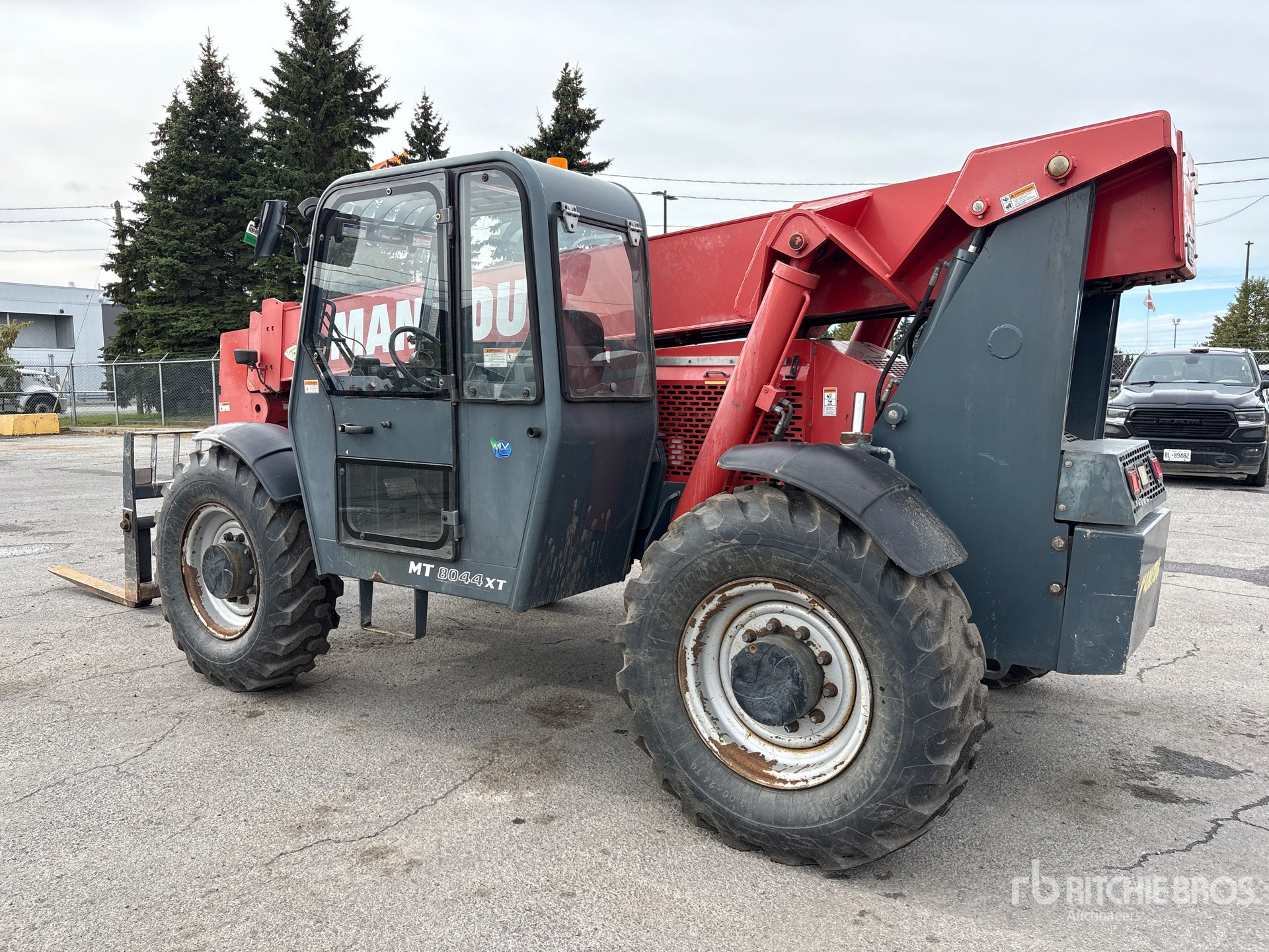 2015 Manitou MT8044