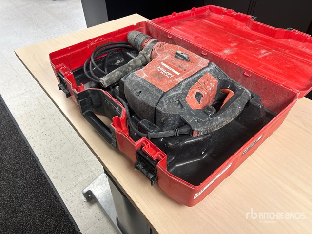 2021 Hilti TE 70-ATC/AVR Rotary Hammer