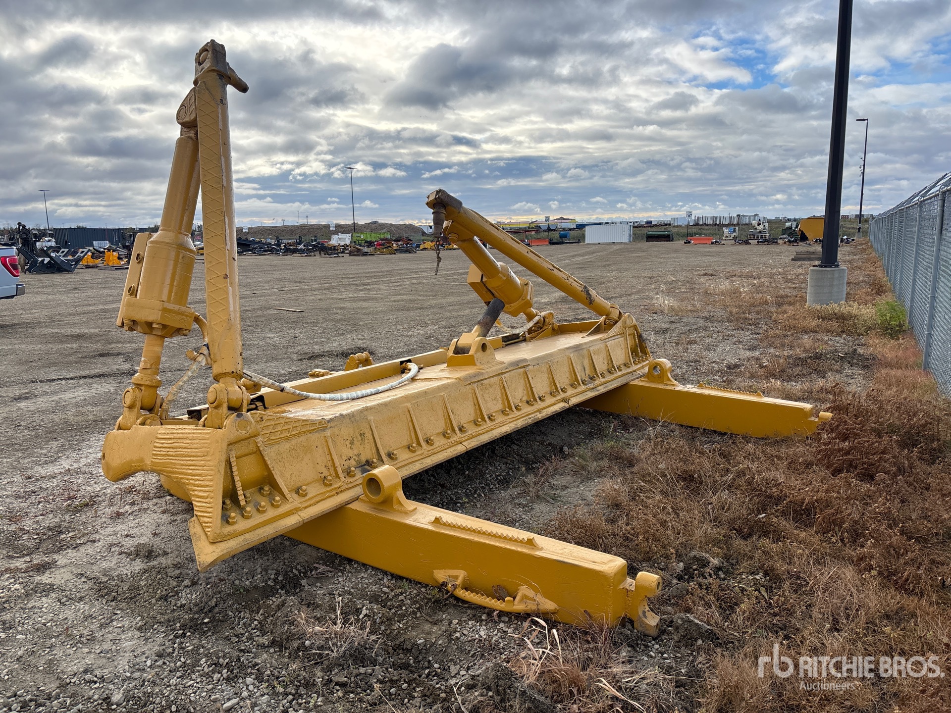 Caterpillar D8T