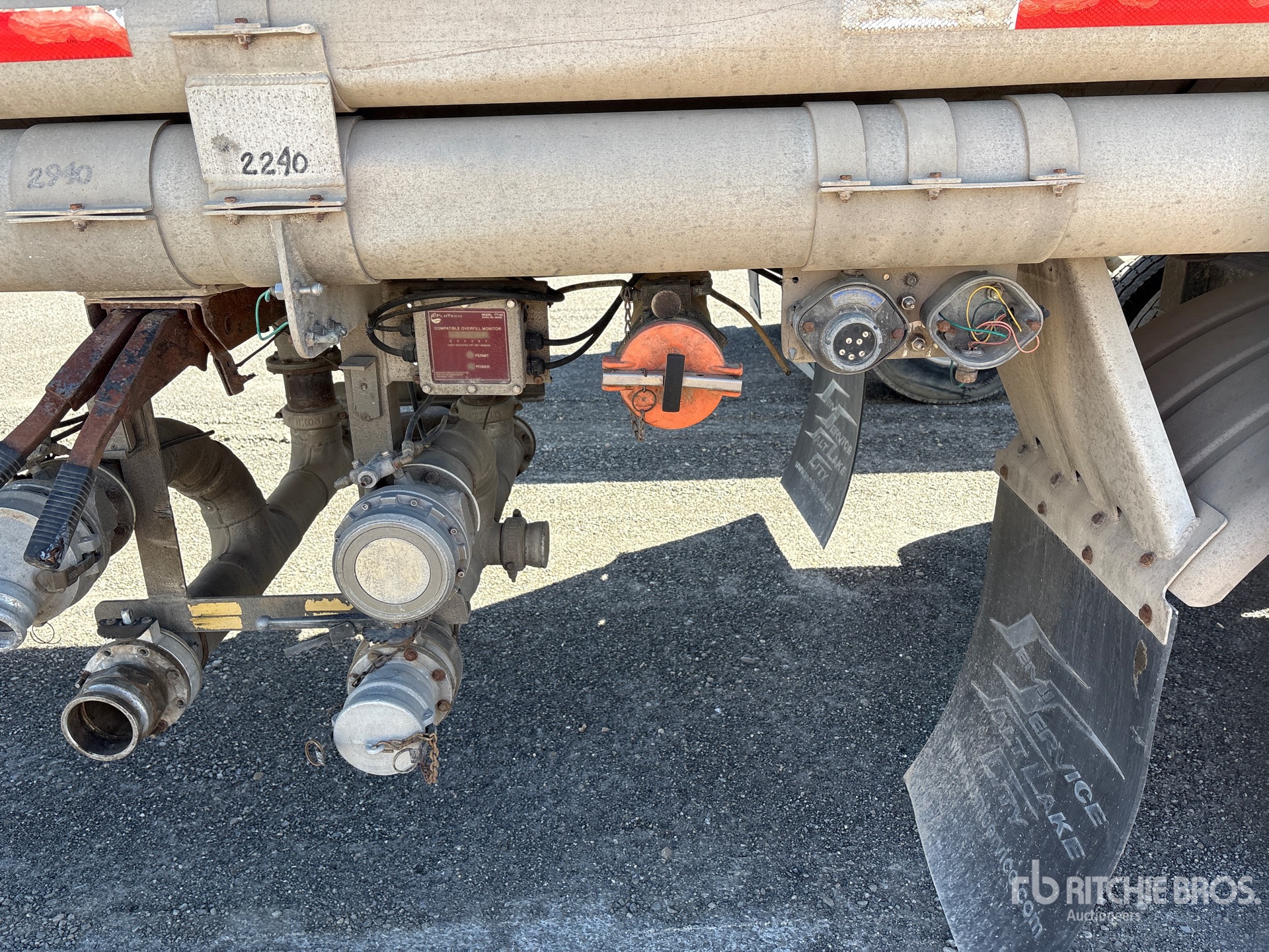 1984 Beall SPREAD AXLE PUP