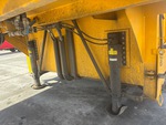 Chassis with Gatos de rodamientos de apoyo/lengüeta