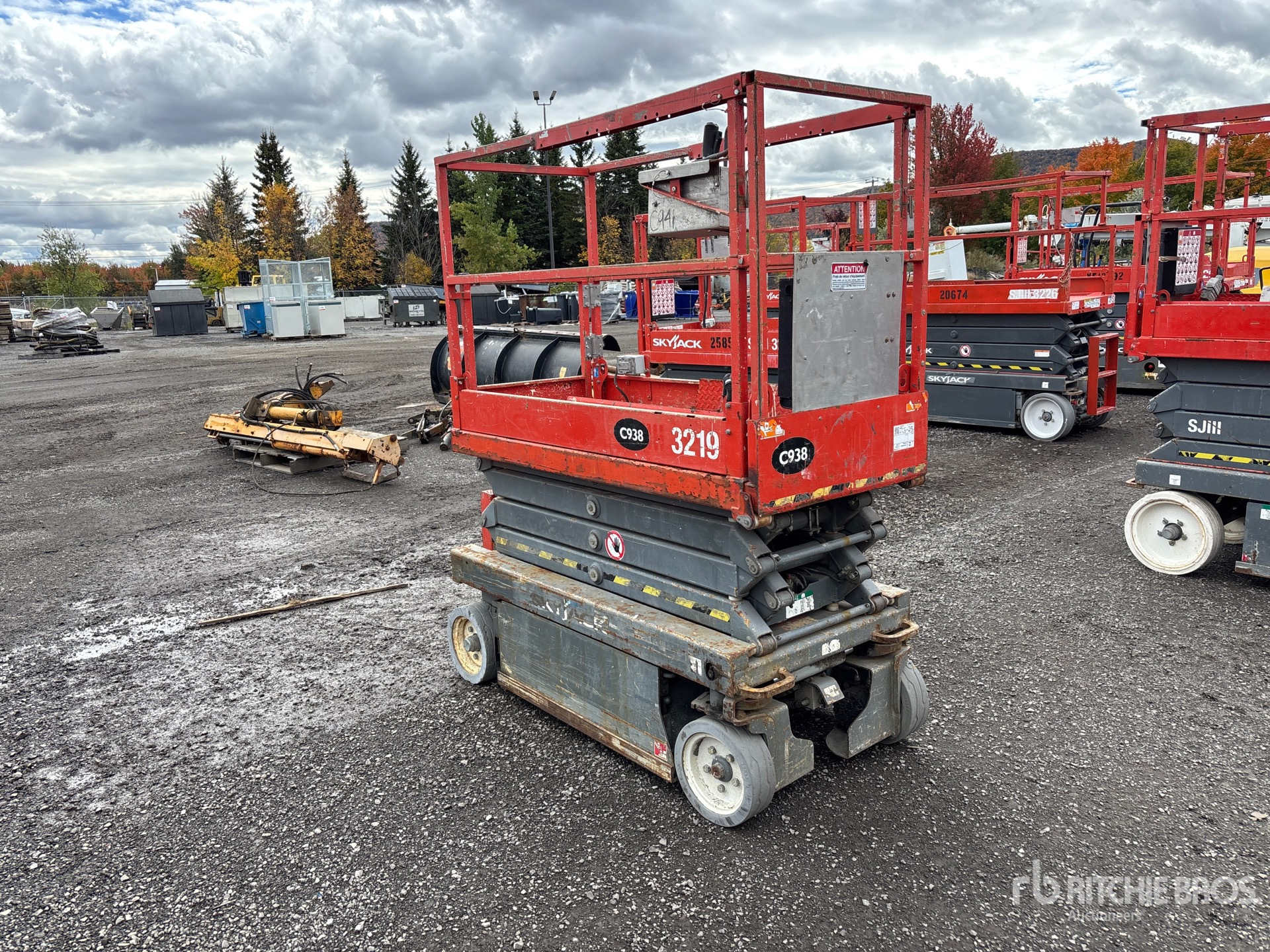 2014 Skyjack SJIII3219