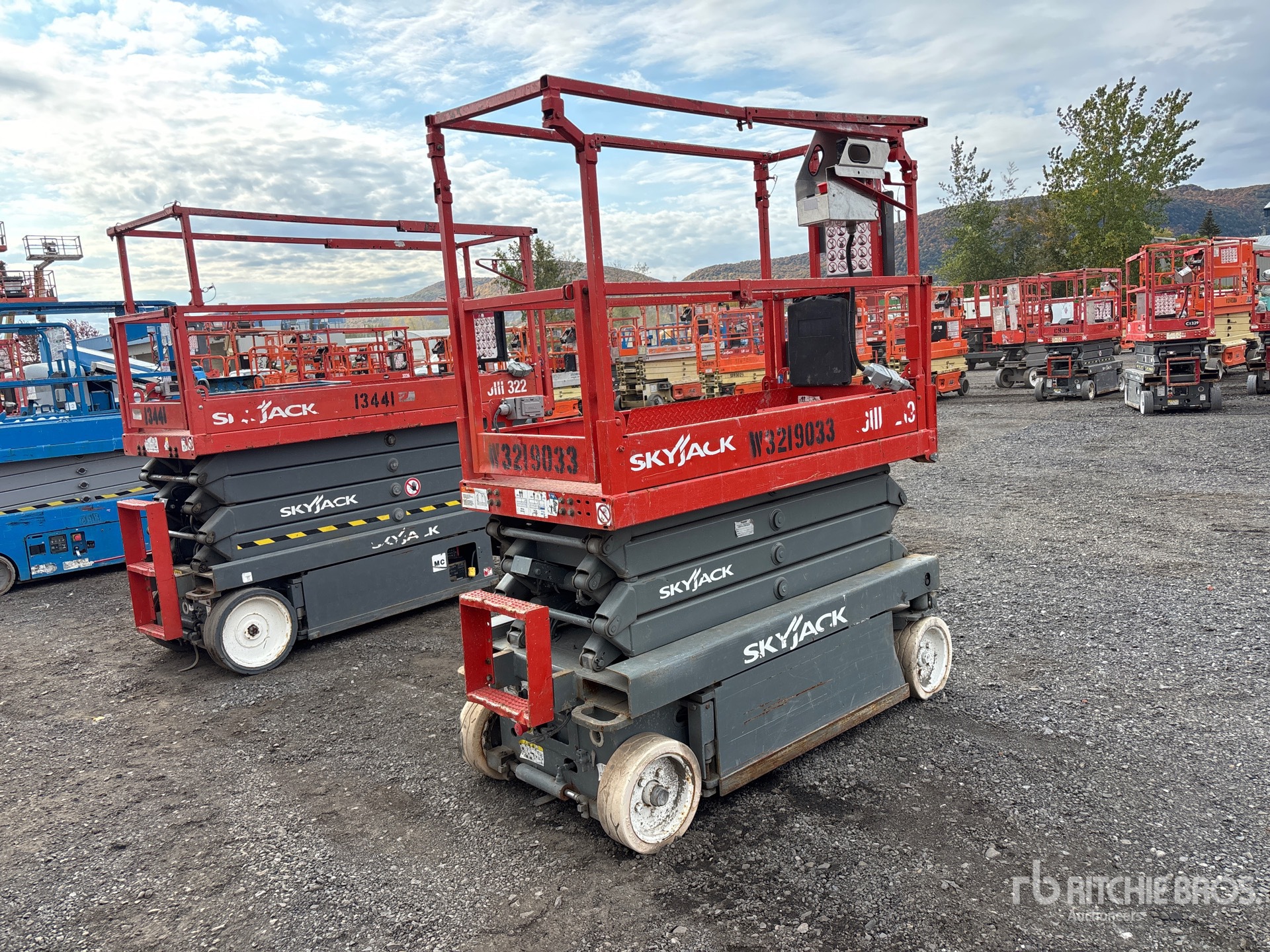 2014 Skyjack SJIII3219