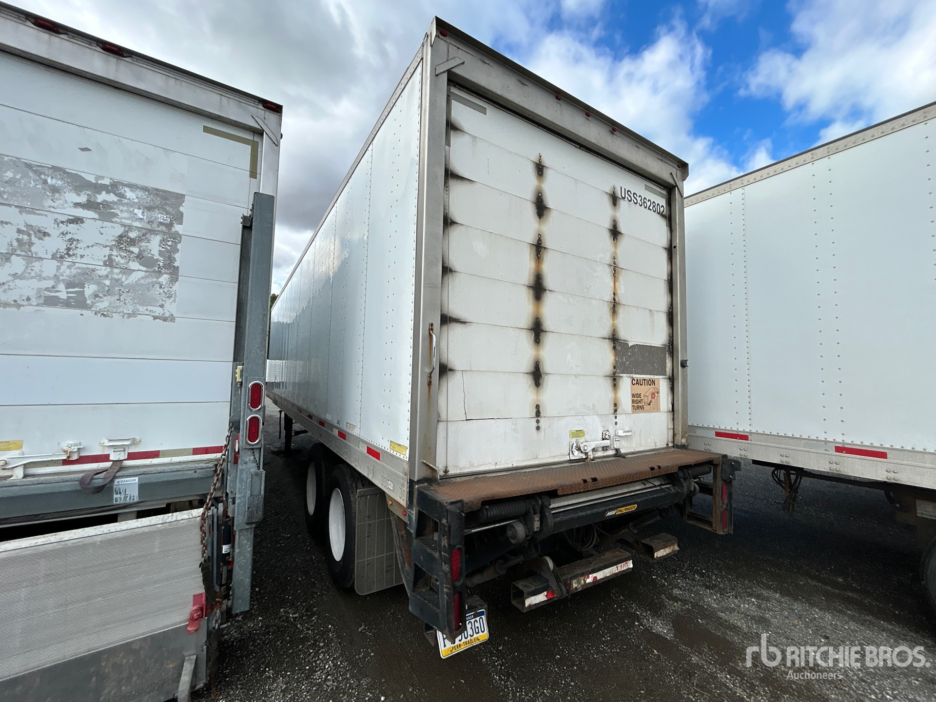2014 Utility 36 ft x 102 in T/A