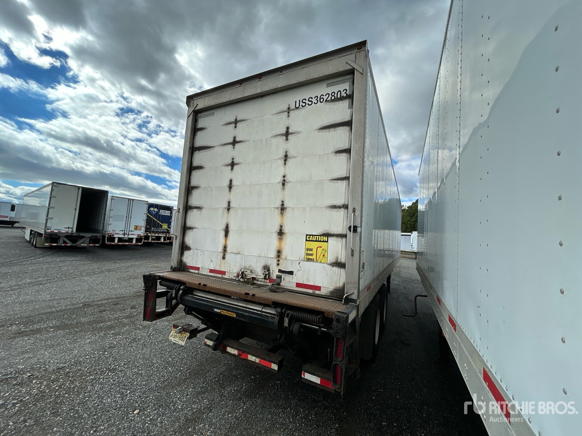 2014 Utility 36 ft x 102 in T/A