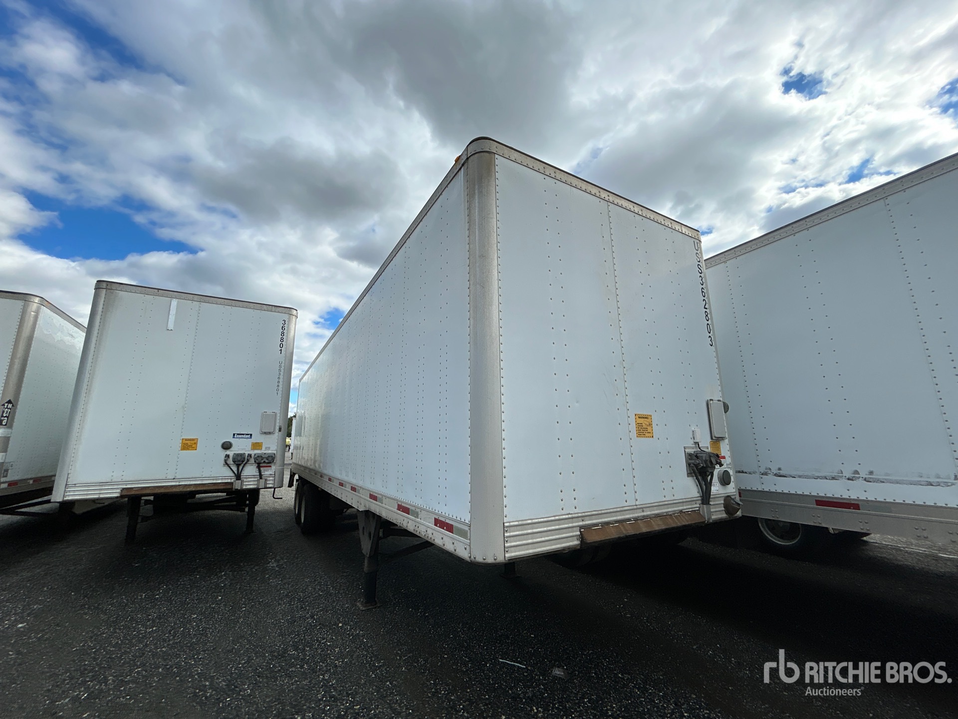 2014 Utility 36 ft x 102 in T/A