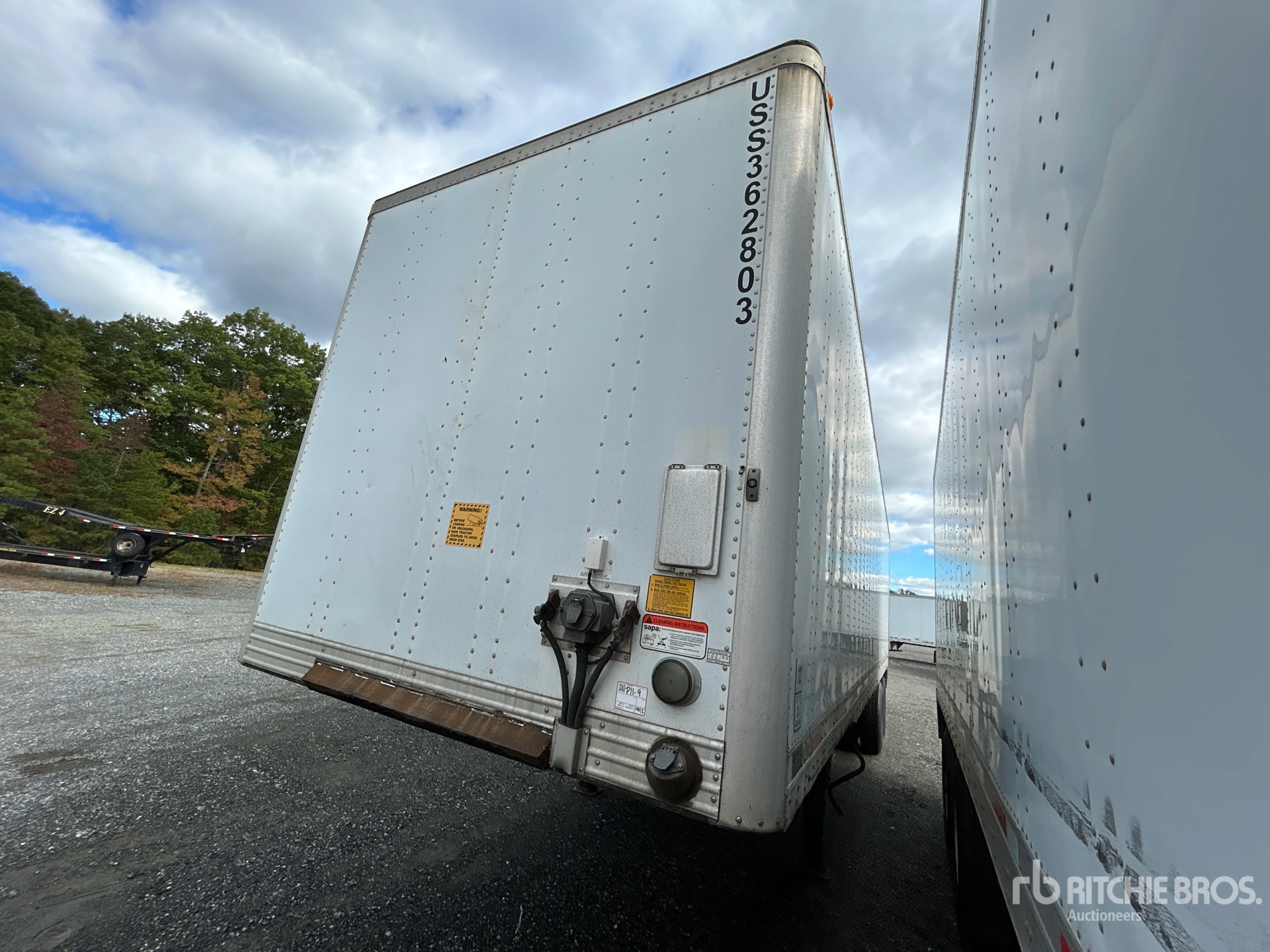 2014 Utility 36 ft x 102 in T/A