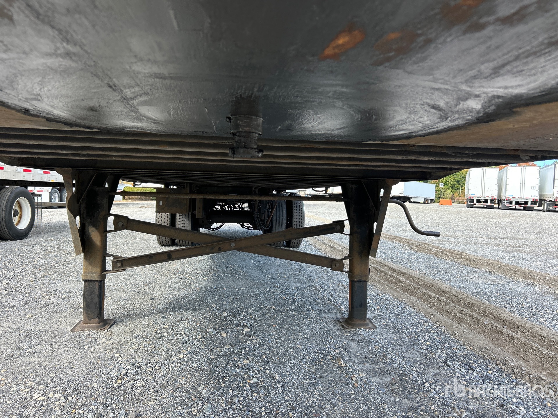 2014 Utility 36 ft x 102 in T/A