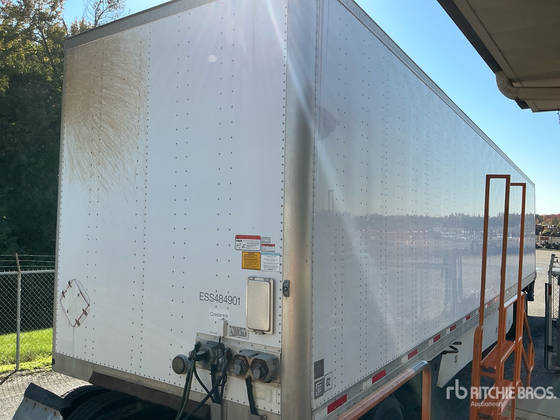 2018 Utility 48 ft x 102 in T/A