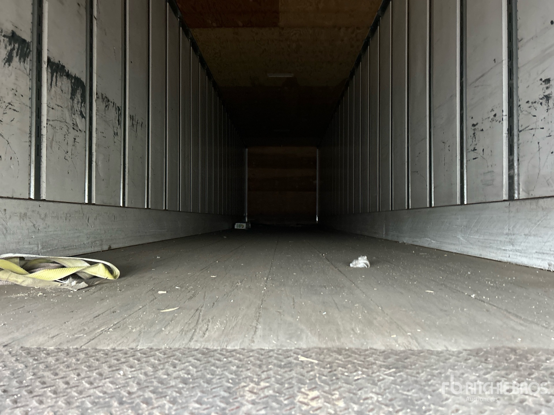 2018 Utility 48 ft x 102 in T/A