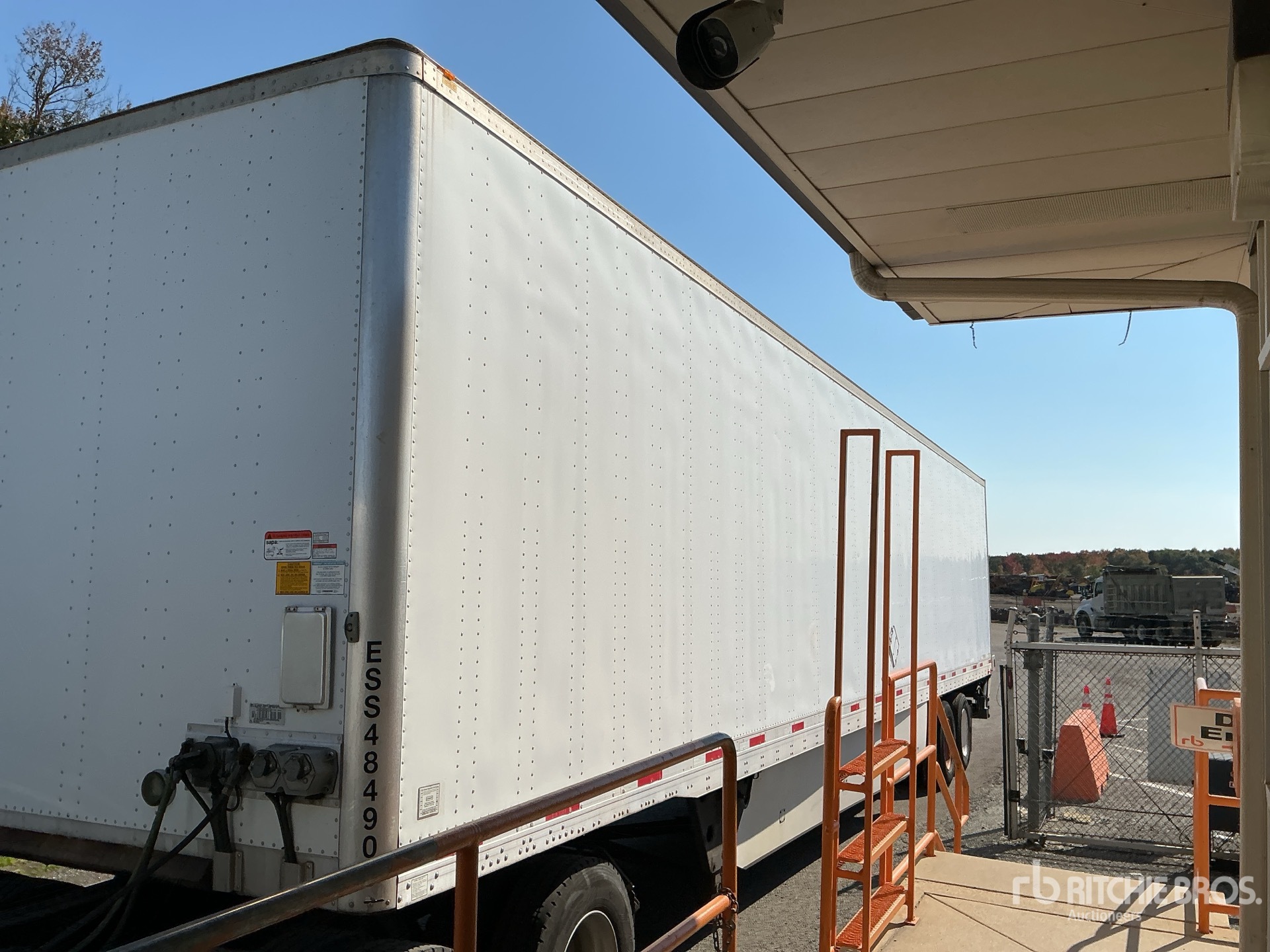 2018 Utility 48 ft x 102 in T/A