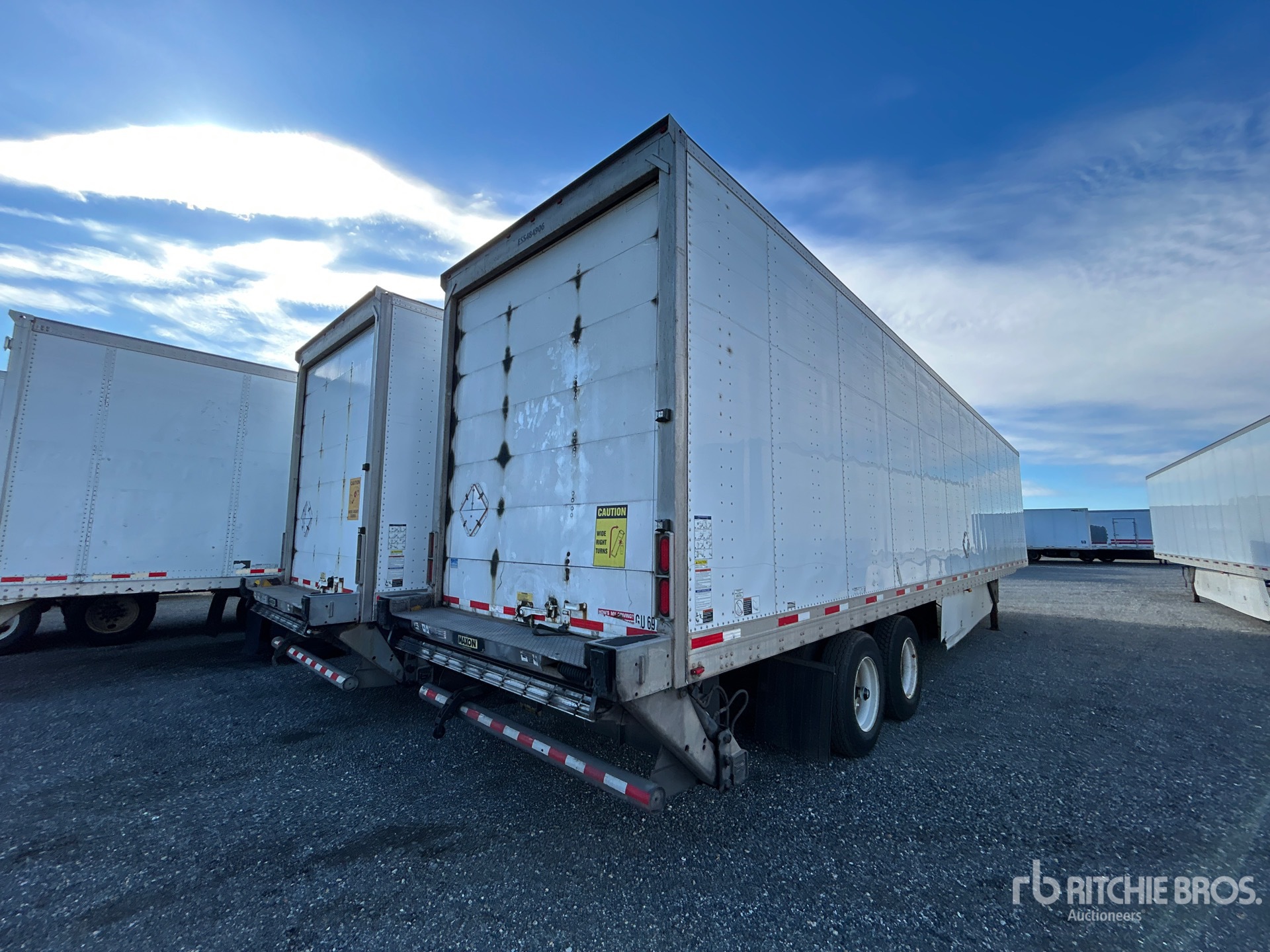 2018 Utility 48 ft x 102 in T/A