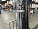 Hydraulics with Mast Lift Cylinders