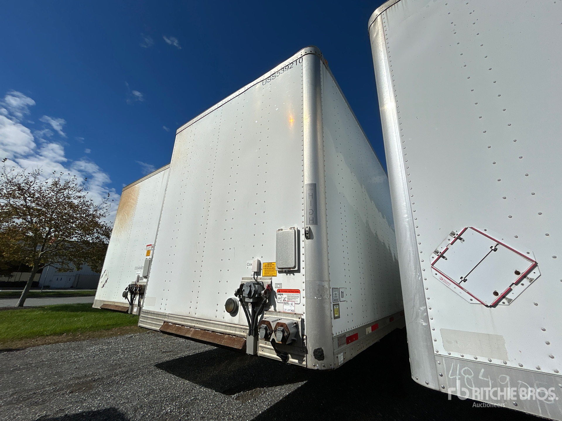 2015 Utility 53 ft x 102 in T/A