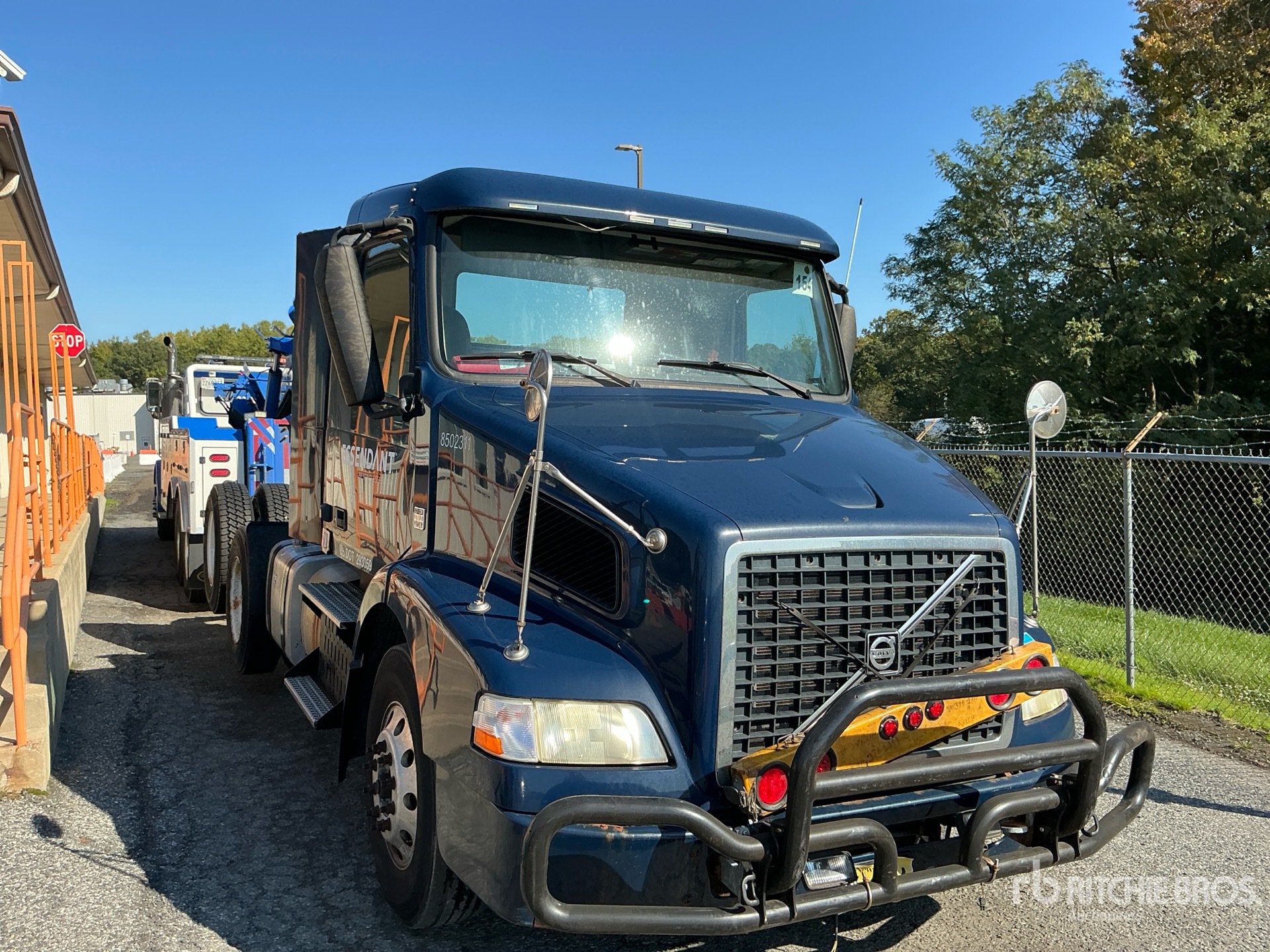 2014 Volvo VNM200