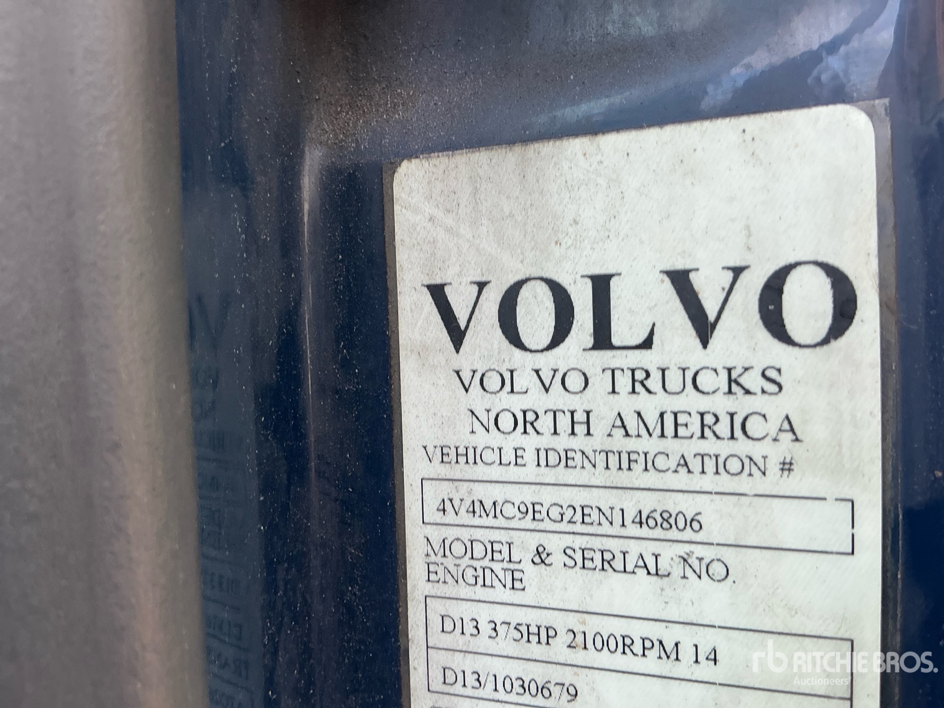 2014 Volvo VNM200
