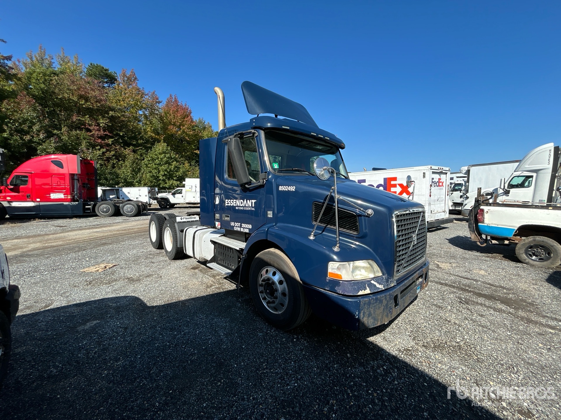 2014 Volvo VNM200