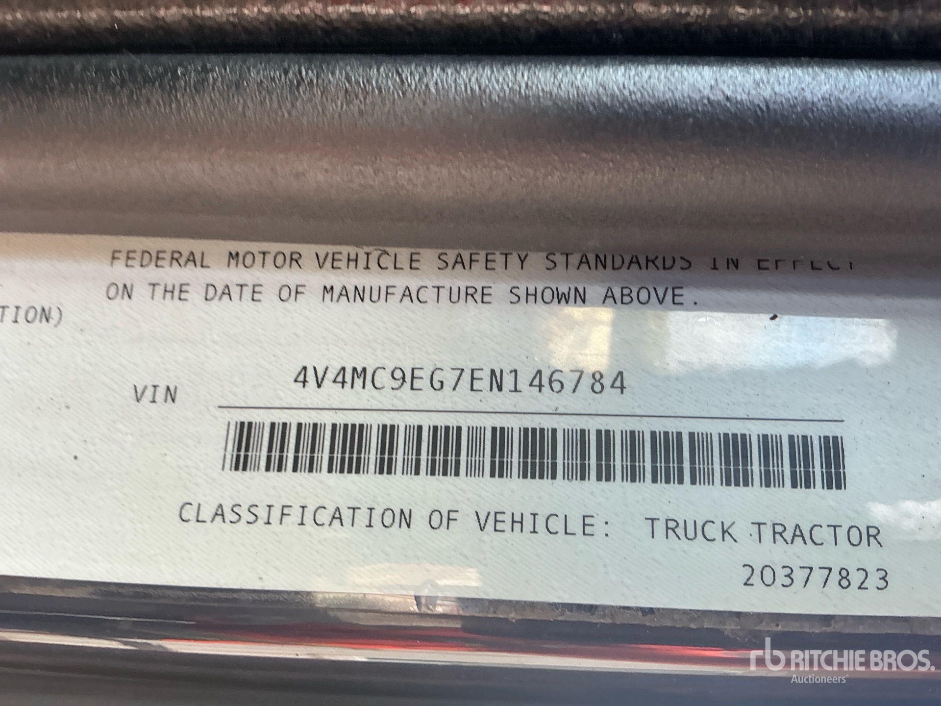 2014 Volvo VNM200