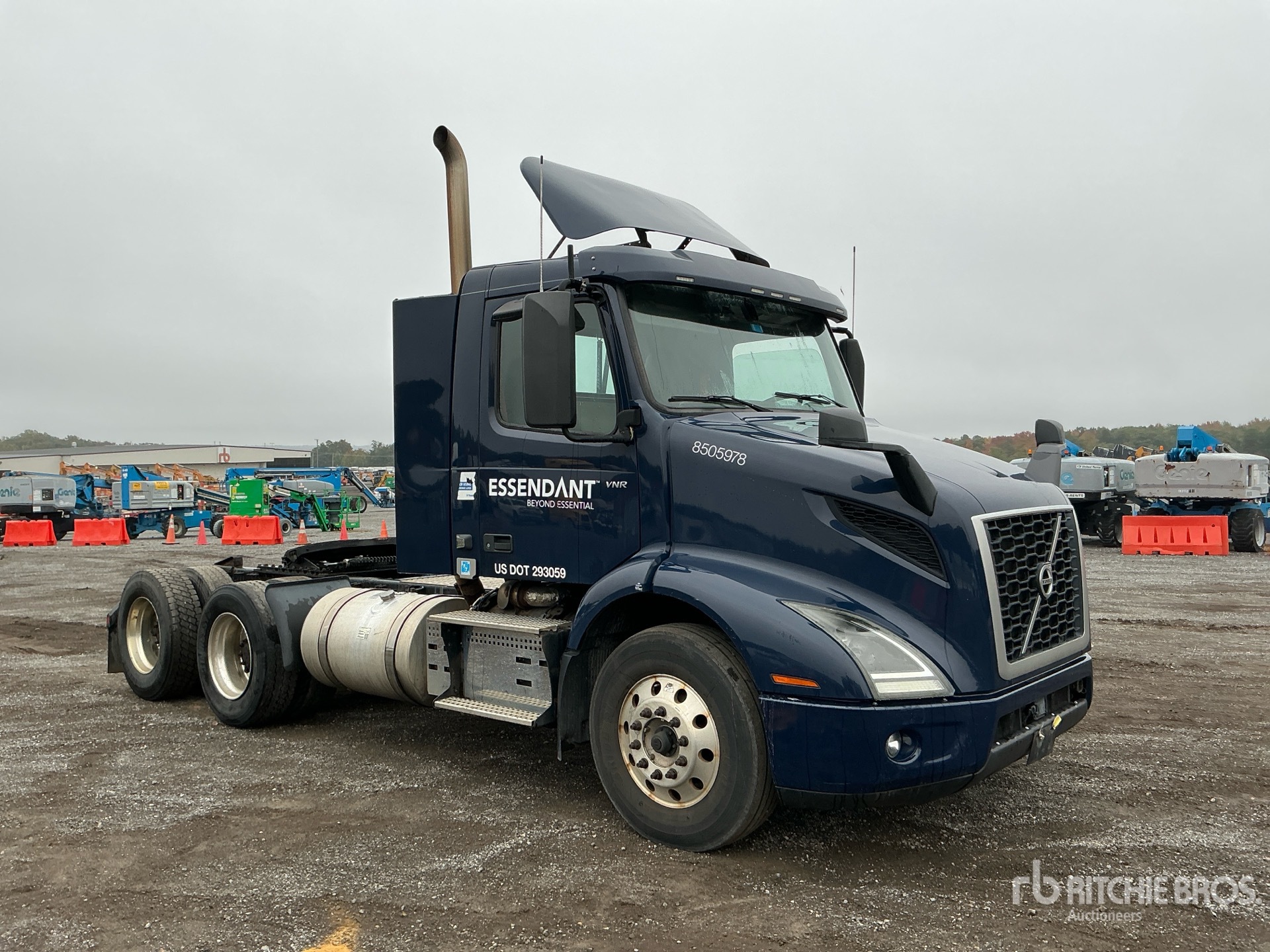 2019 Volvo VNR300