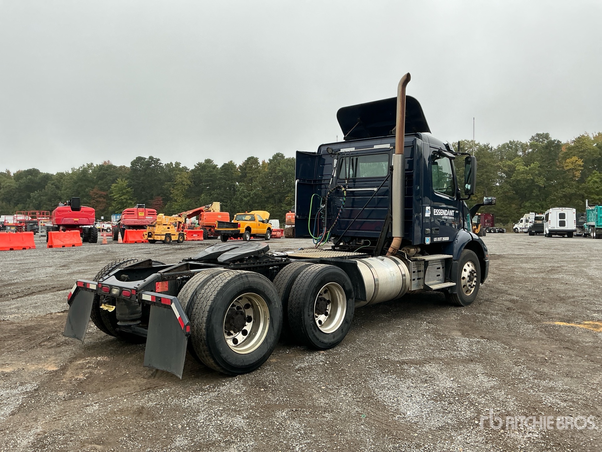 2019 Volvo VNR300