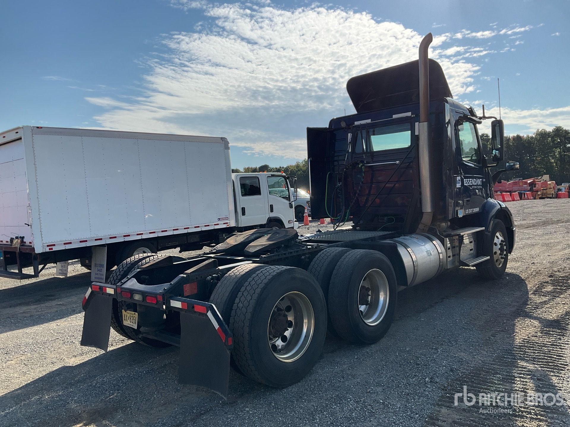 2019 Volvo VNR300
