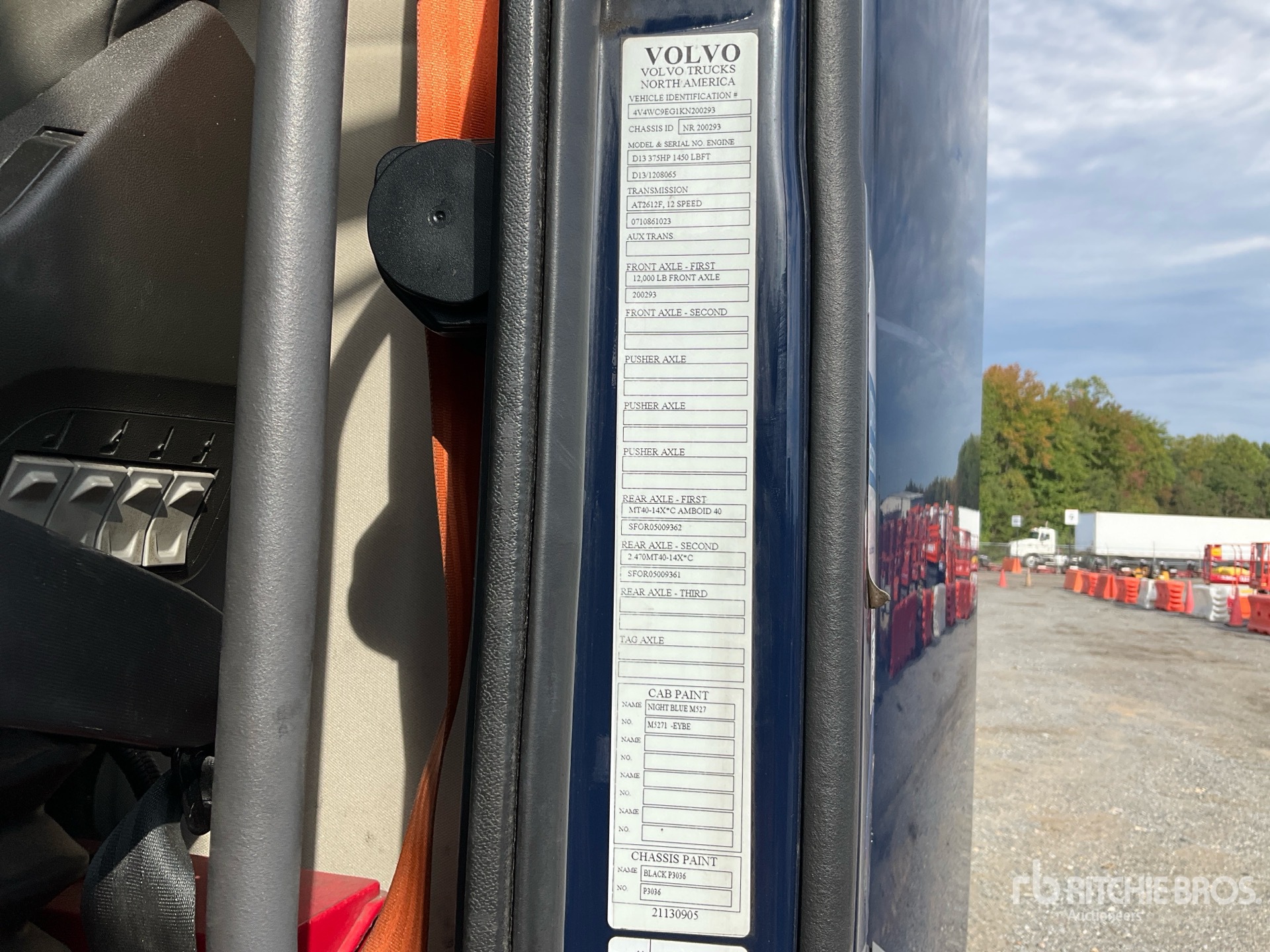 2019 Volvo VNR300