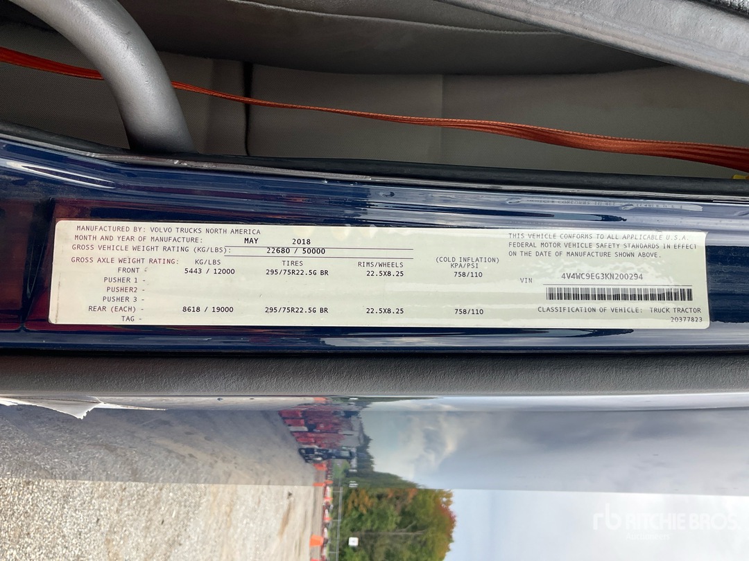 2019 Volvo VNM200
