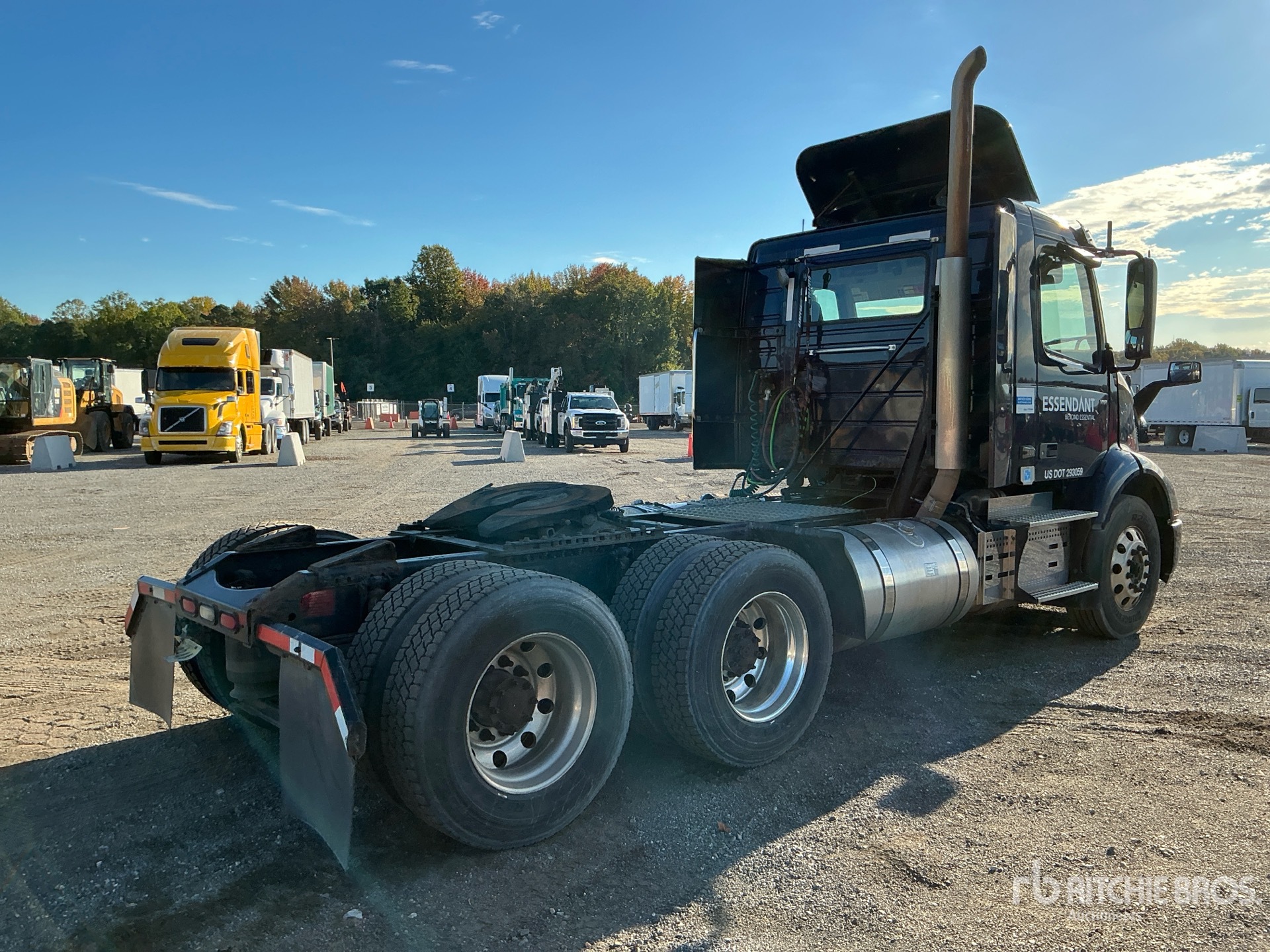 2019 Volvo VNR300