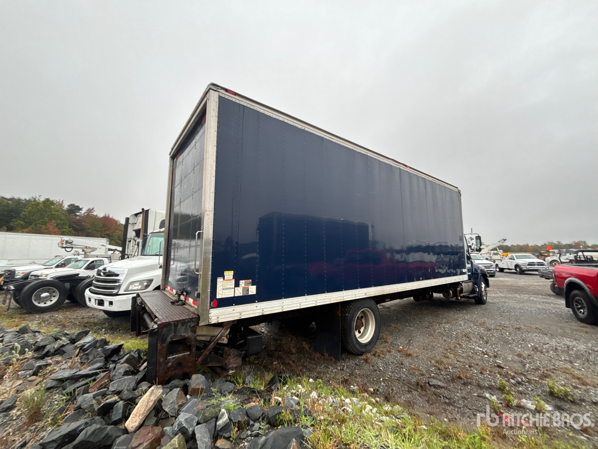2014 Hino 268