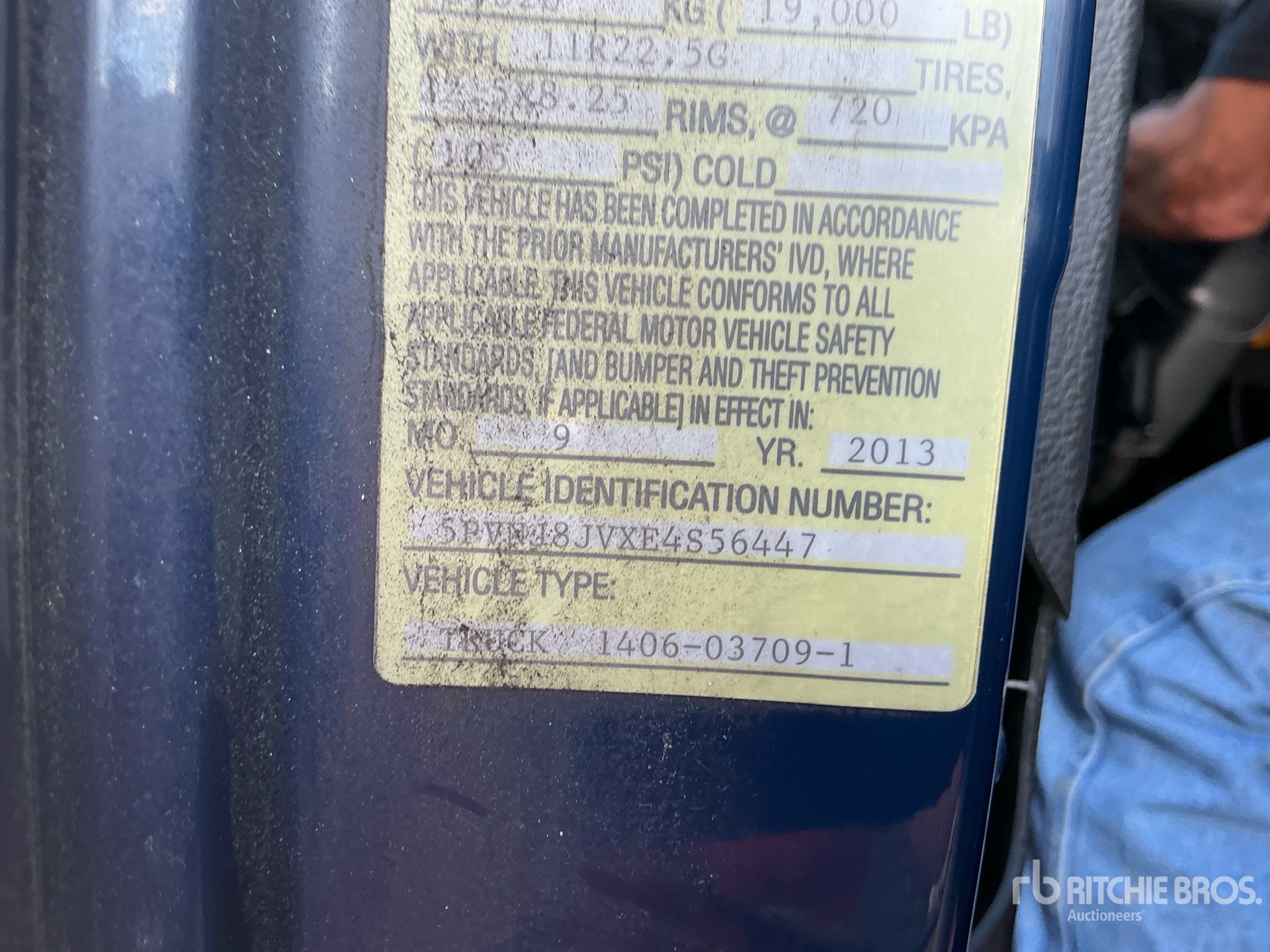 2014 Hino 268