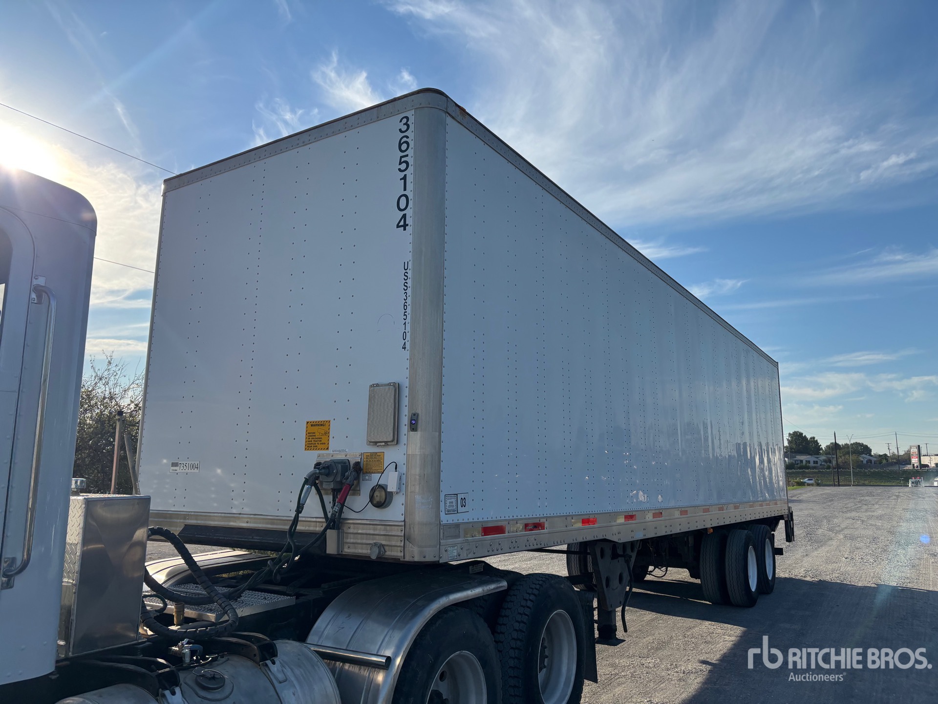 2013 Utility 36 FT T/A