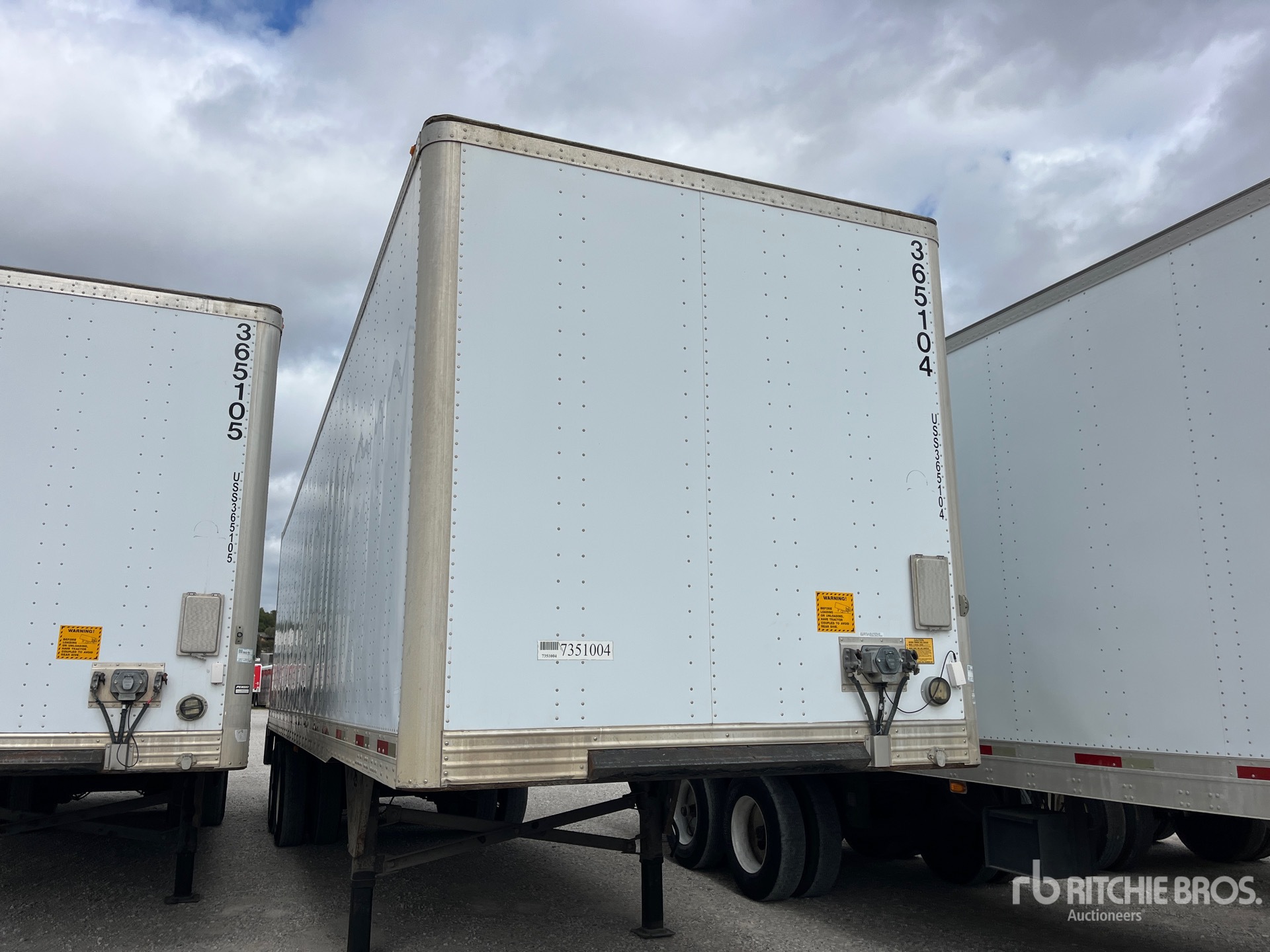 2013 Utility 36 FT T/A