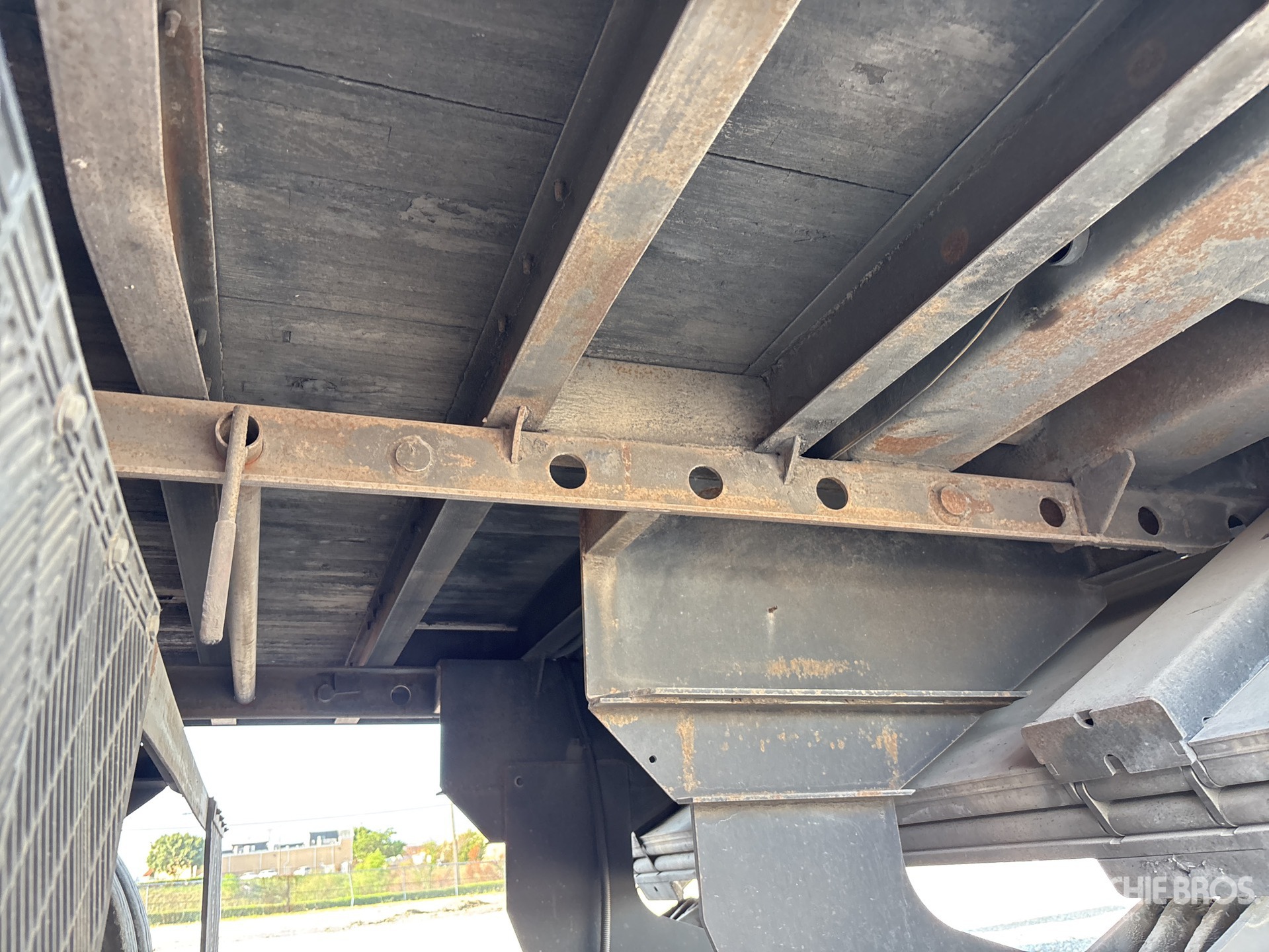 2014 Utility VS2DX