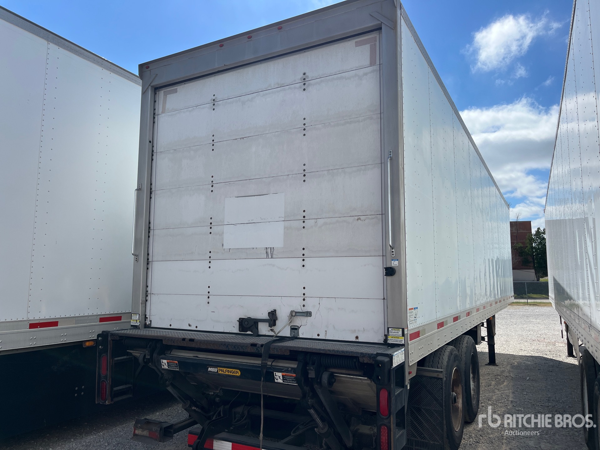 2014 Utility 36 FT T/A