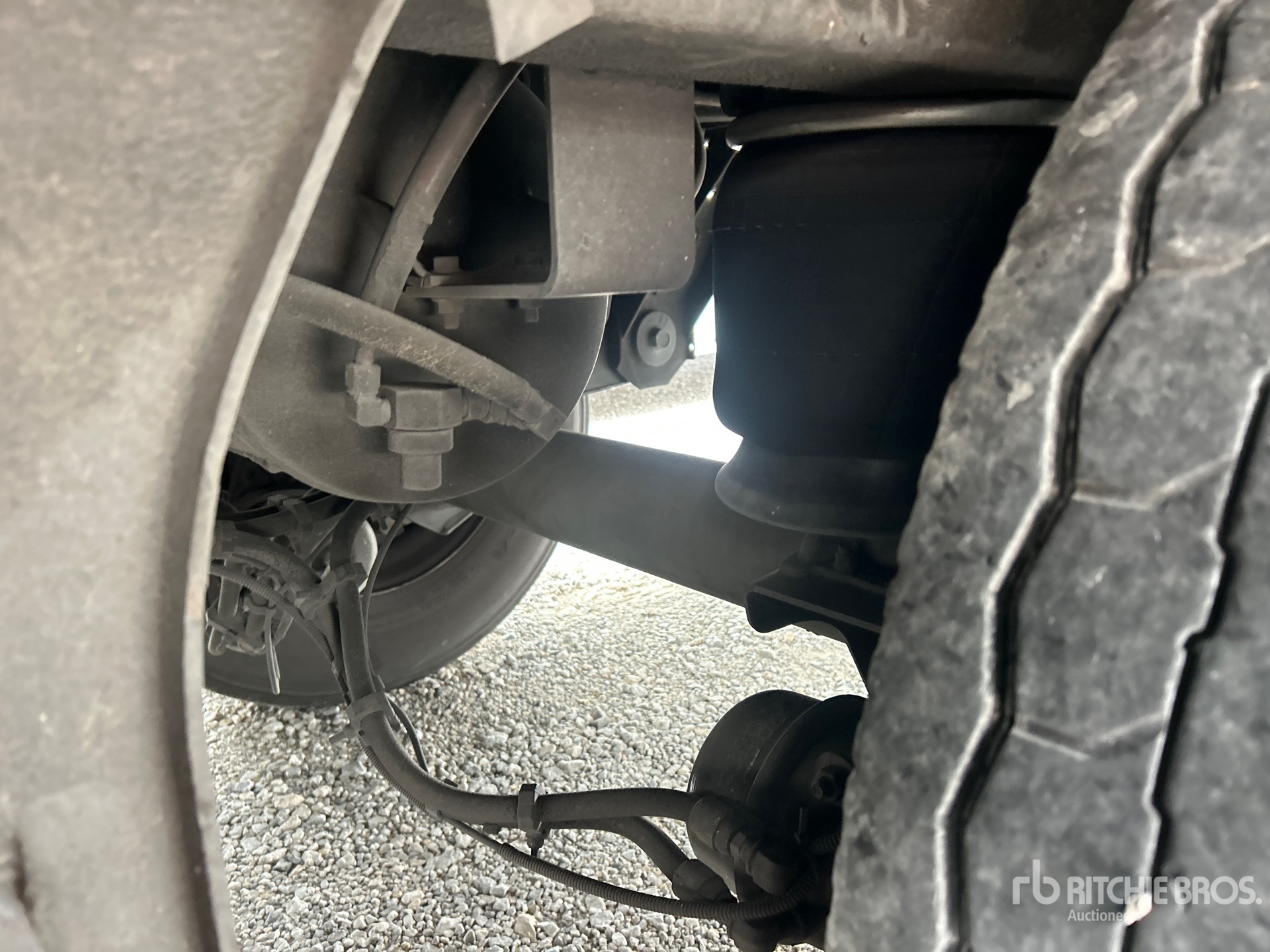2018 Utility VS2DX