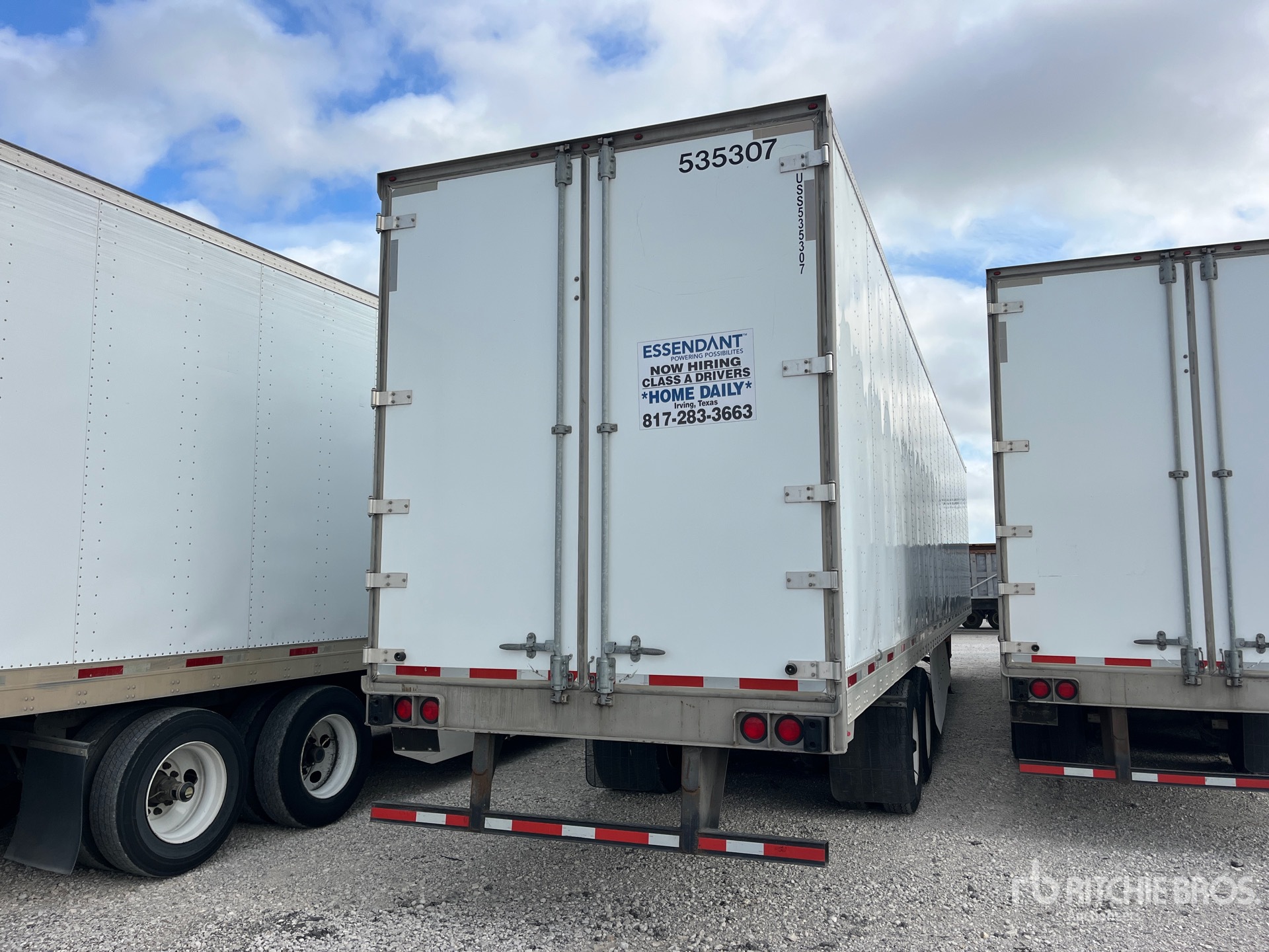 2013 Utility 53 FT T/A