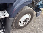 4 Underbody - Truck with