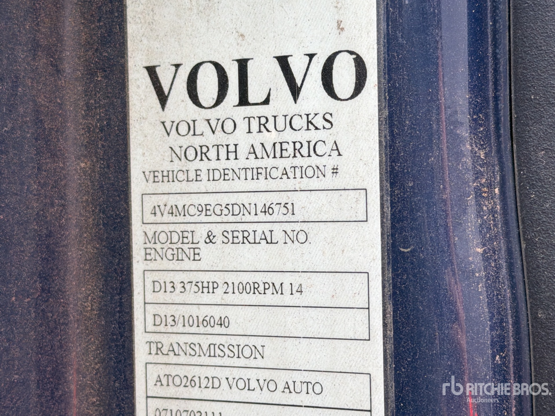 2013 Volvo VNM64T200
