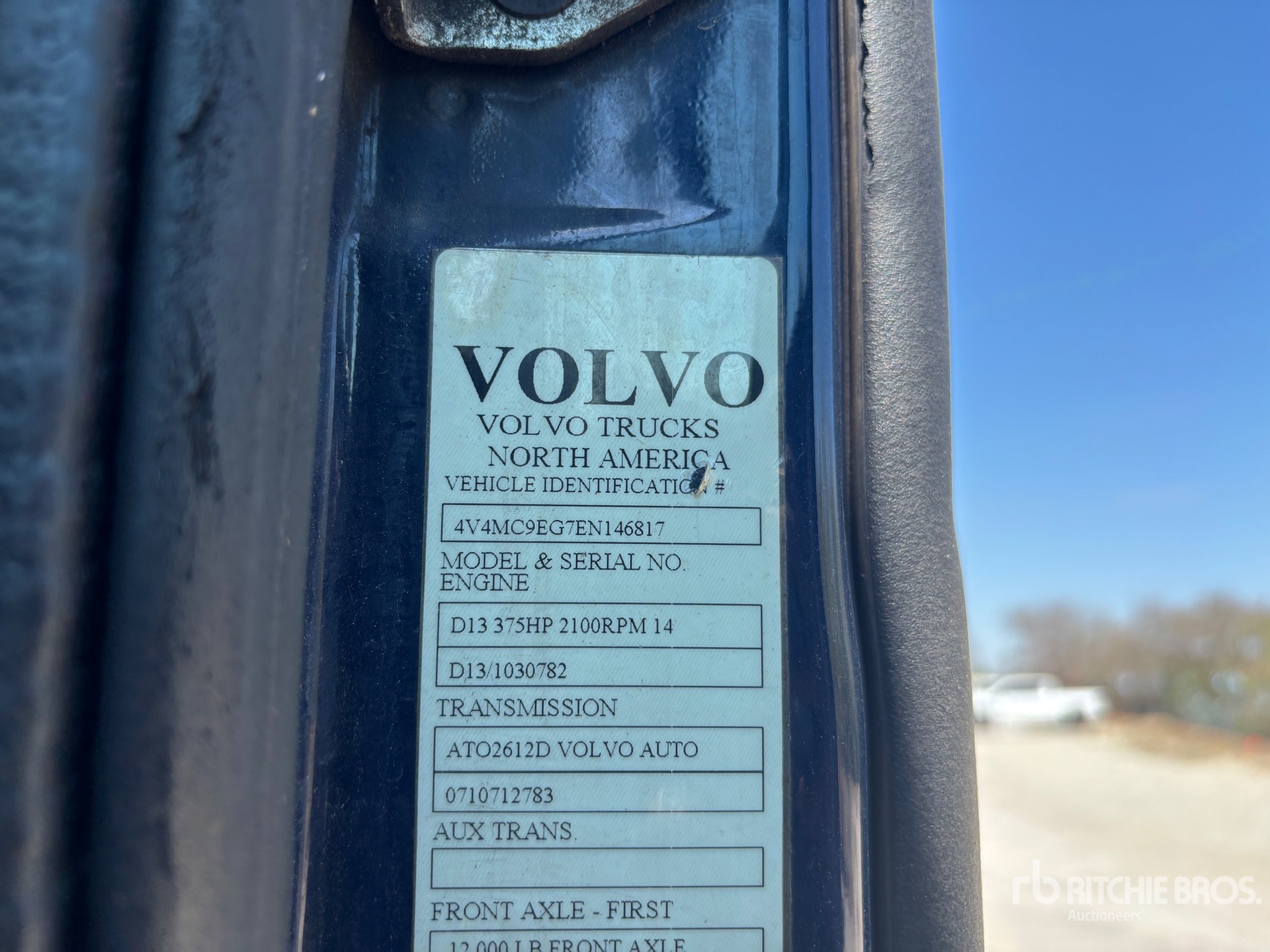 2014 Volvo VNM64T200