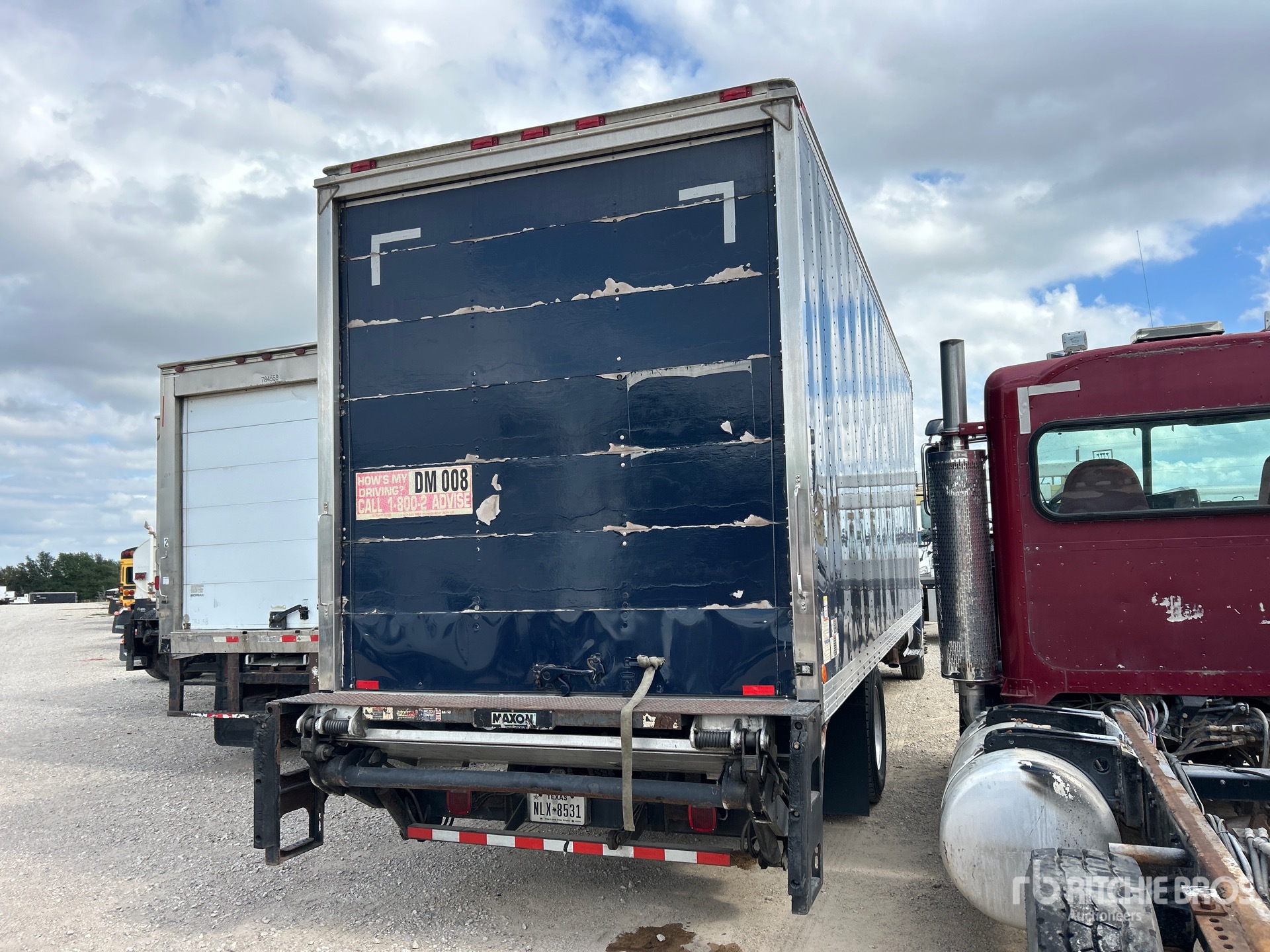 2014 Hino 268