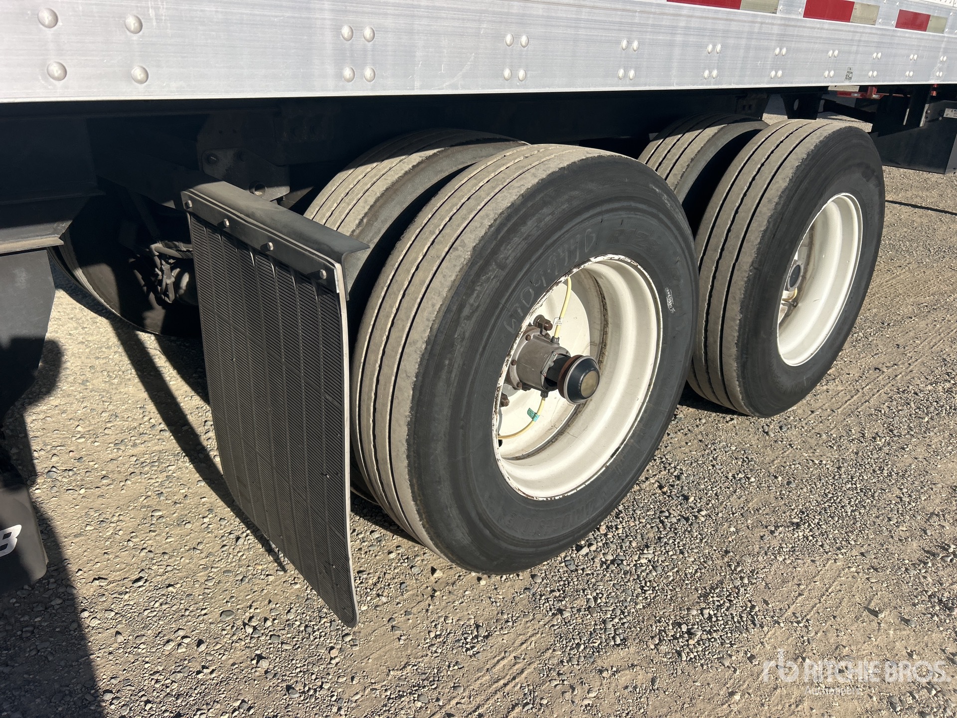2014 Utility 36 ft x 102 in T/A
