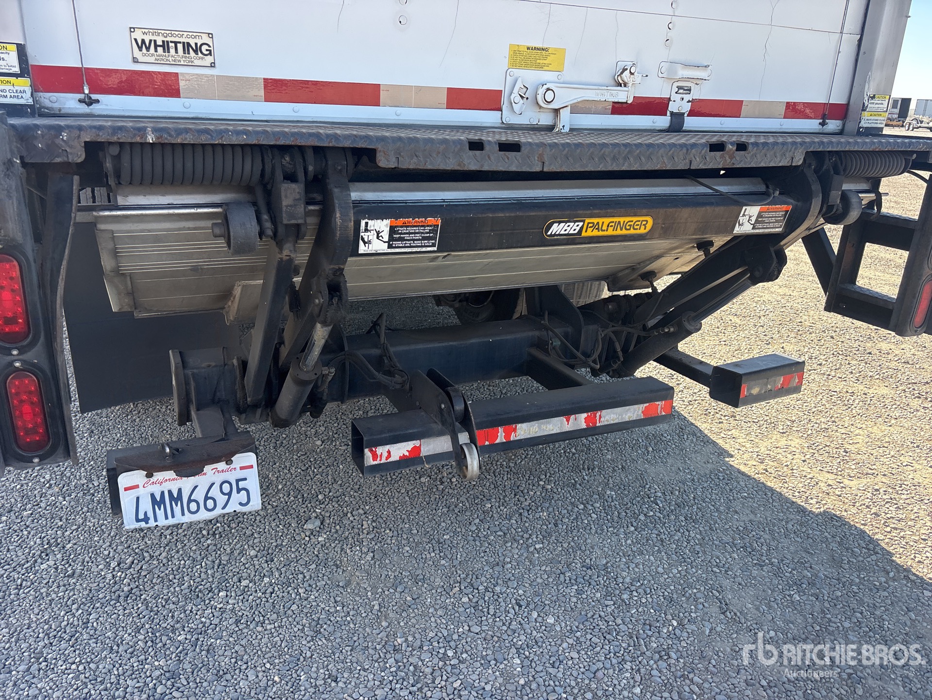 2014 Utility 36 ft x 102 in T/A