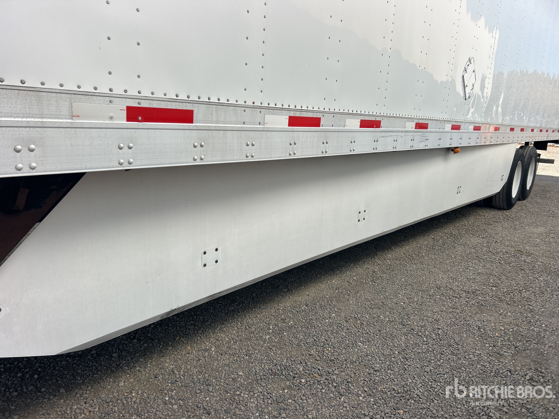 2019 Utility 53 ft x 102 in T/A