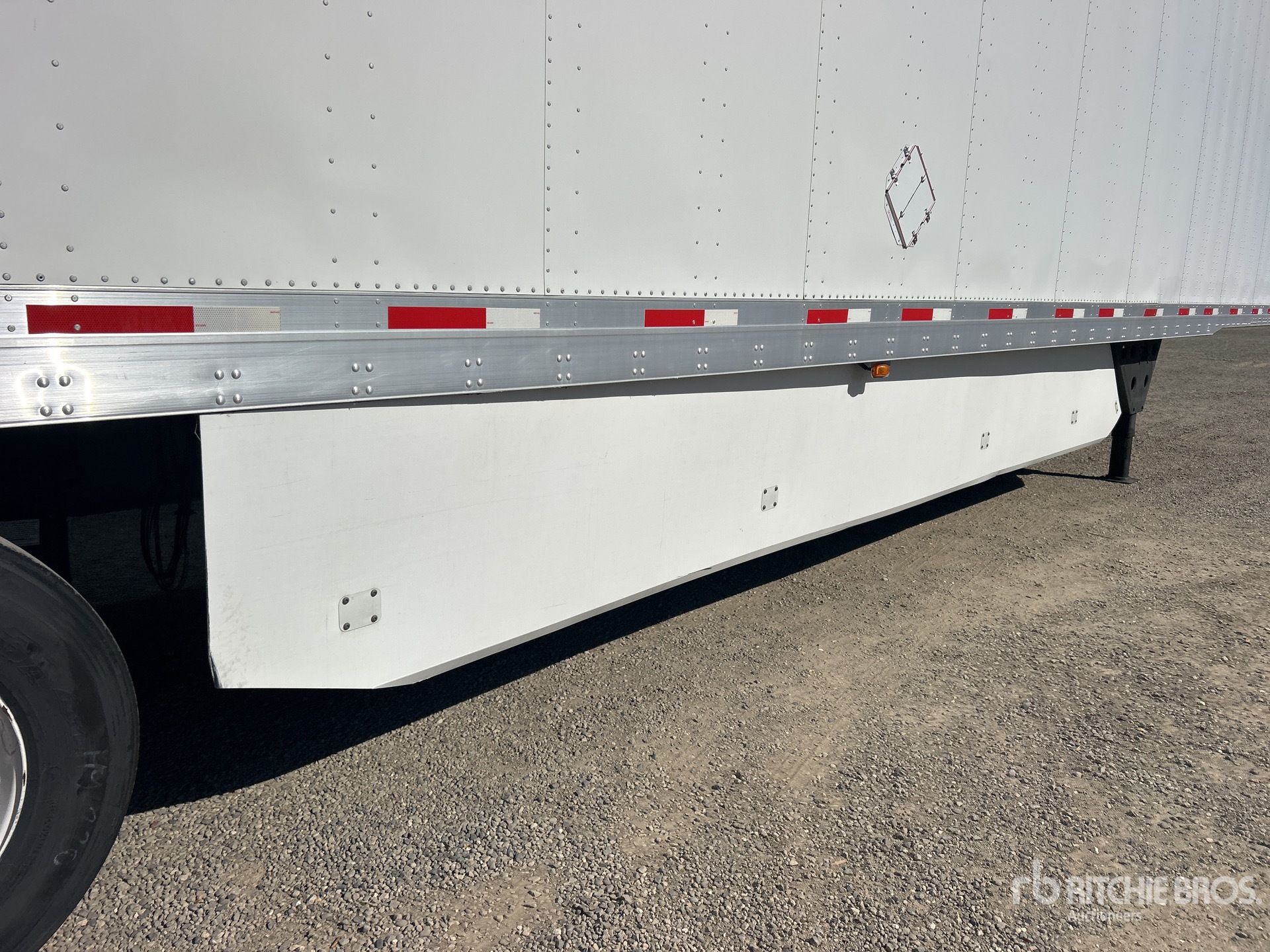 2019 Utility 53 ft x 102 in T/A