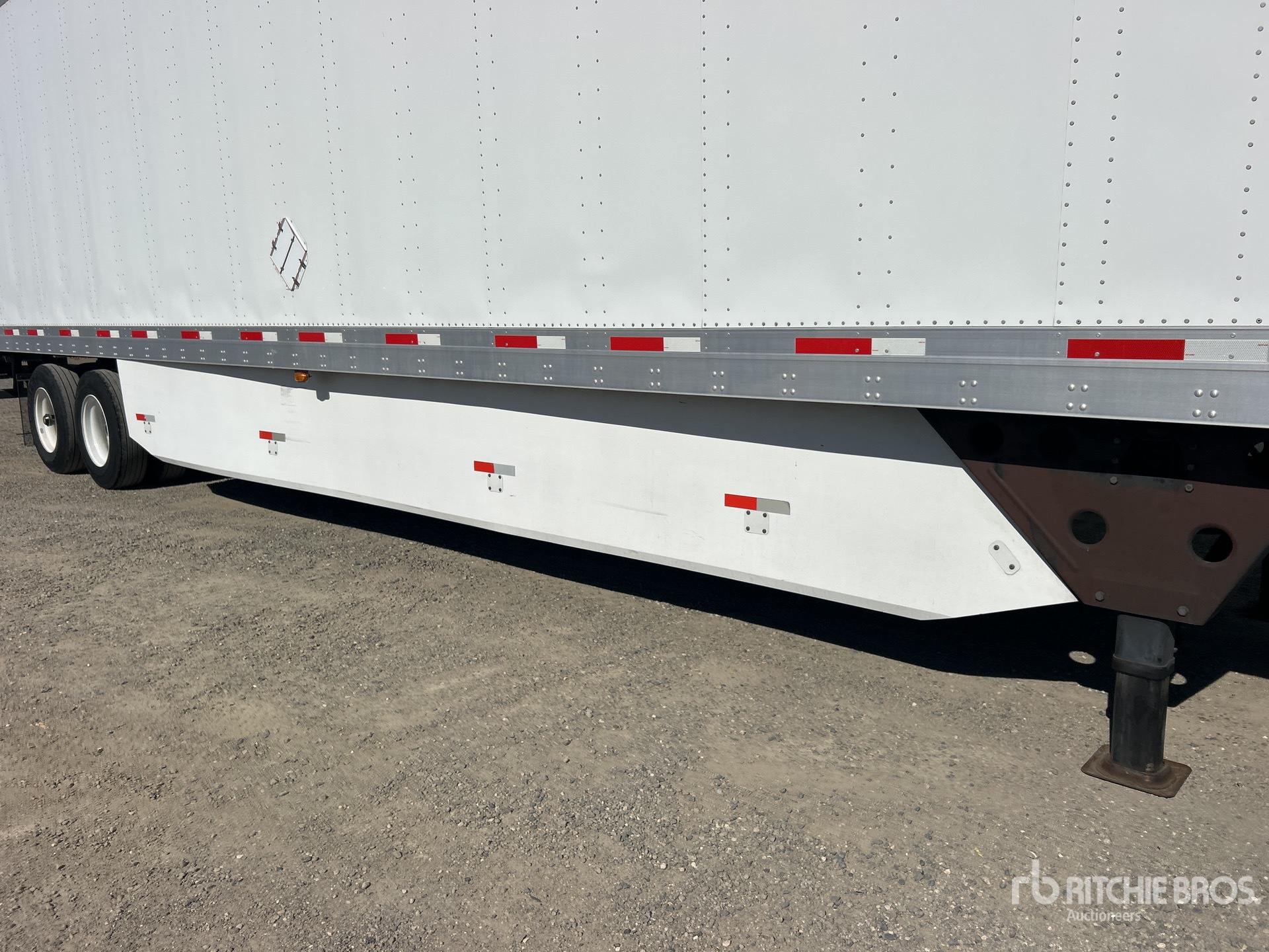2019 Utility 53 ft x 102 in T/A